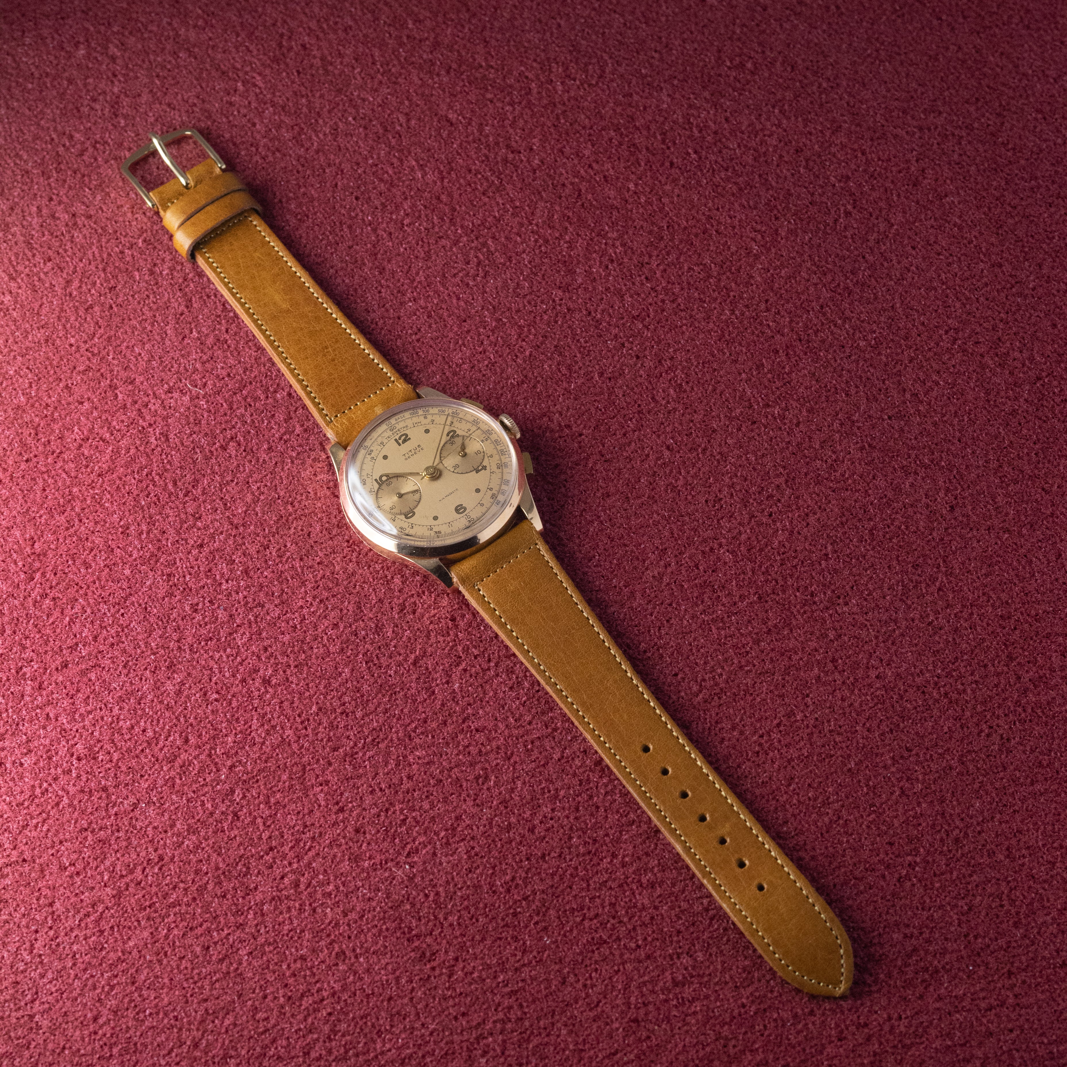チタス18金無垢ツーレジスタークロノグラフ 1940年代