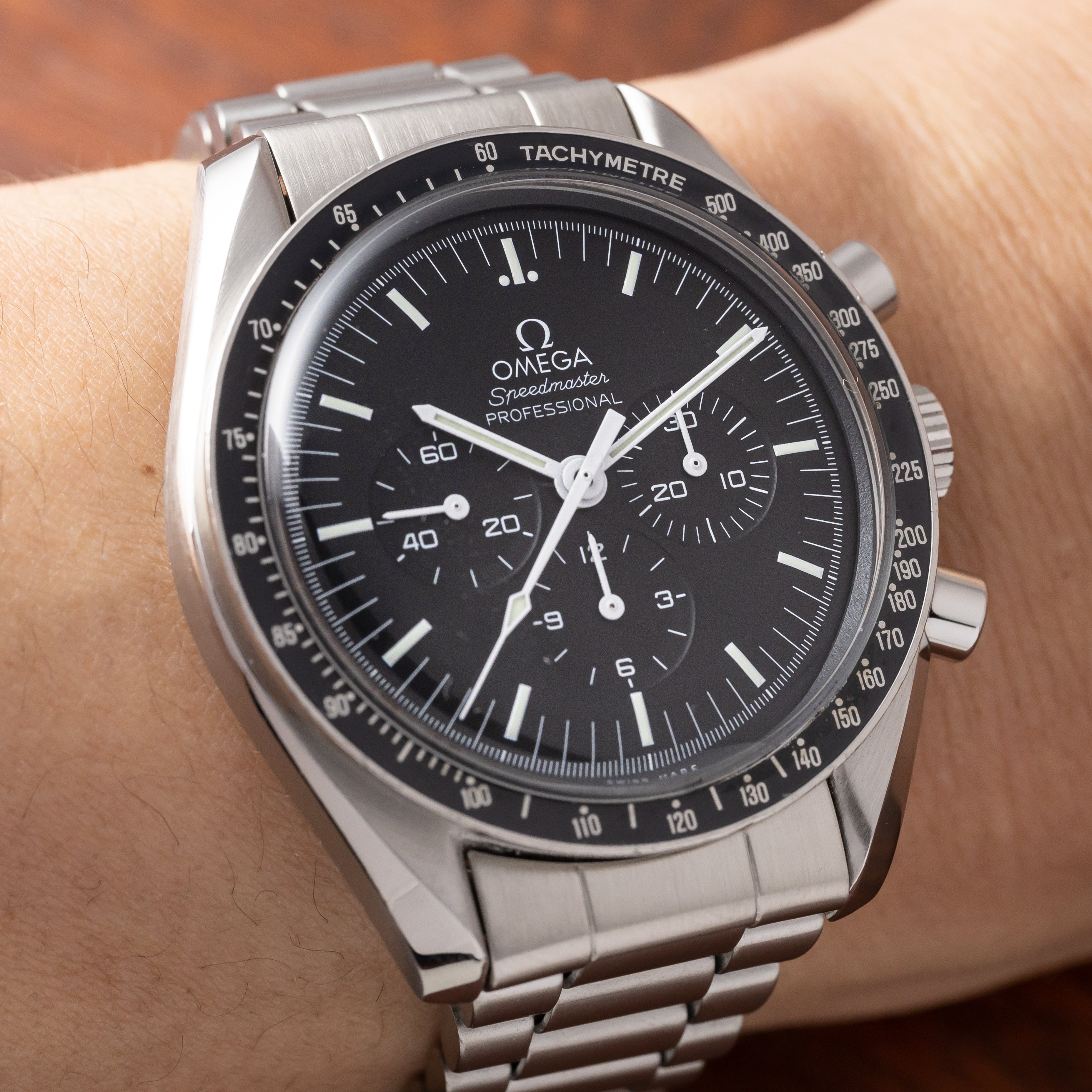オメガ スピードマスター 1991年製 プロフェッショナル サービス保証書付き