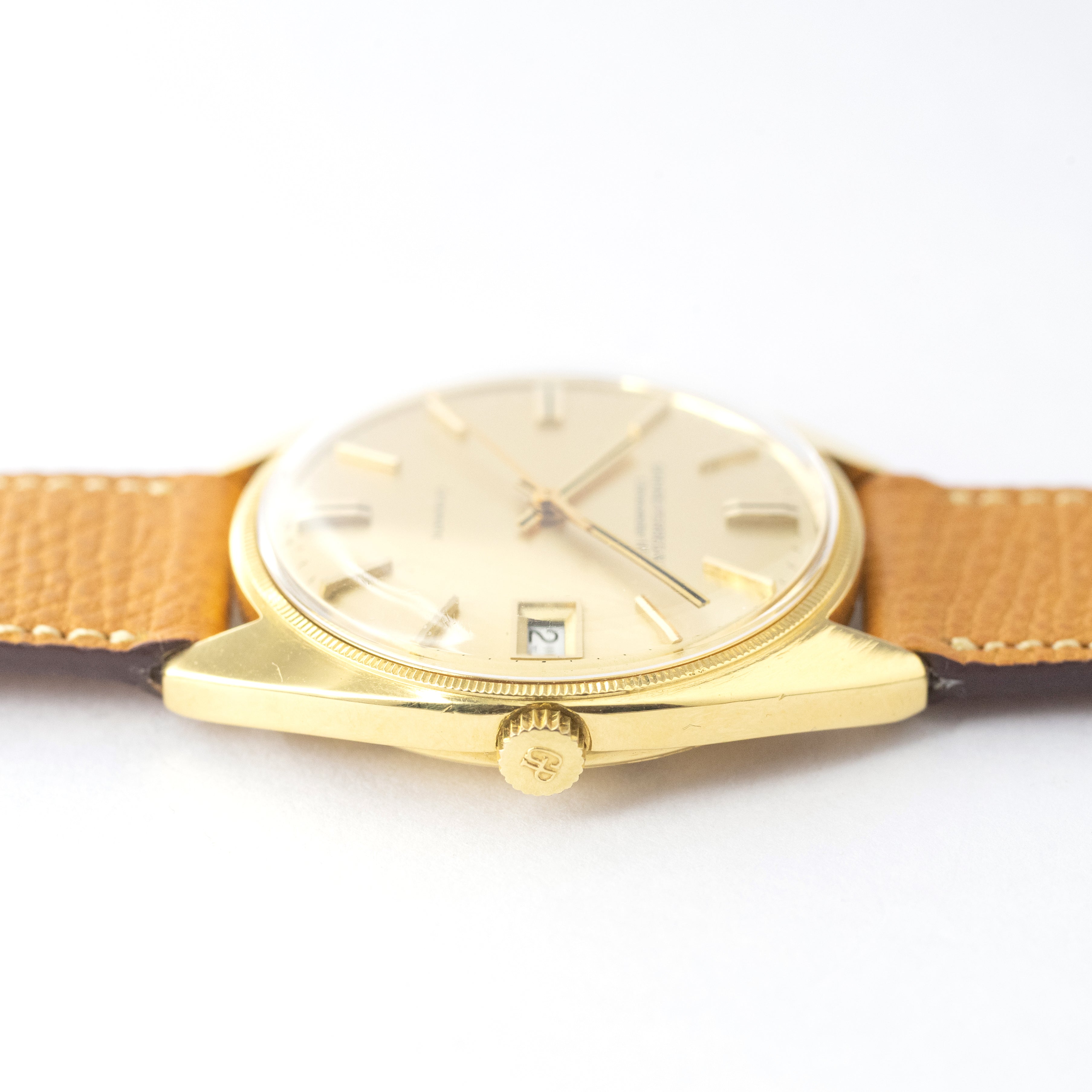 ジラールペルゴ クロノメーターHF 18KYG Cal.32A 10振動36000 1967~69年製