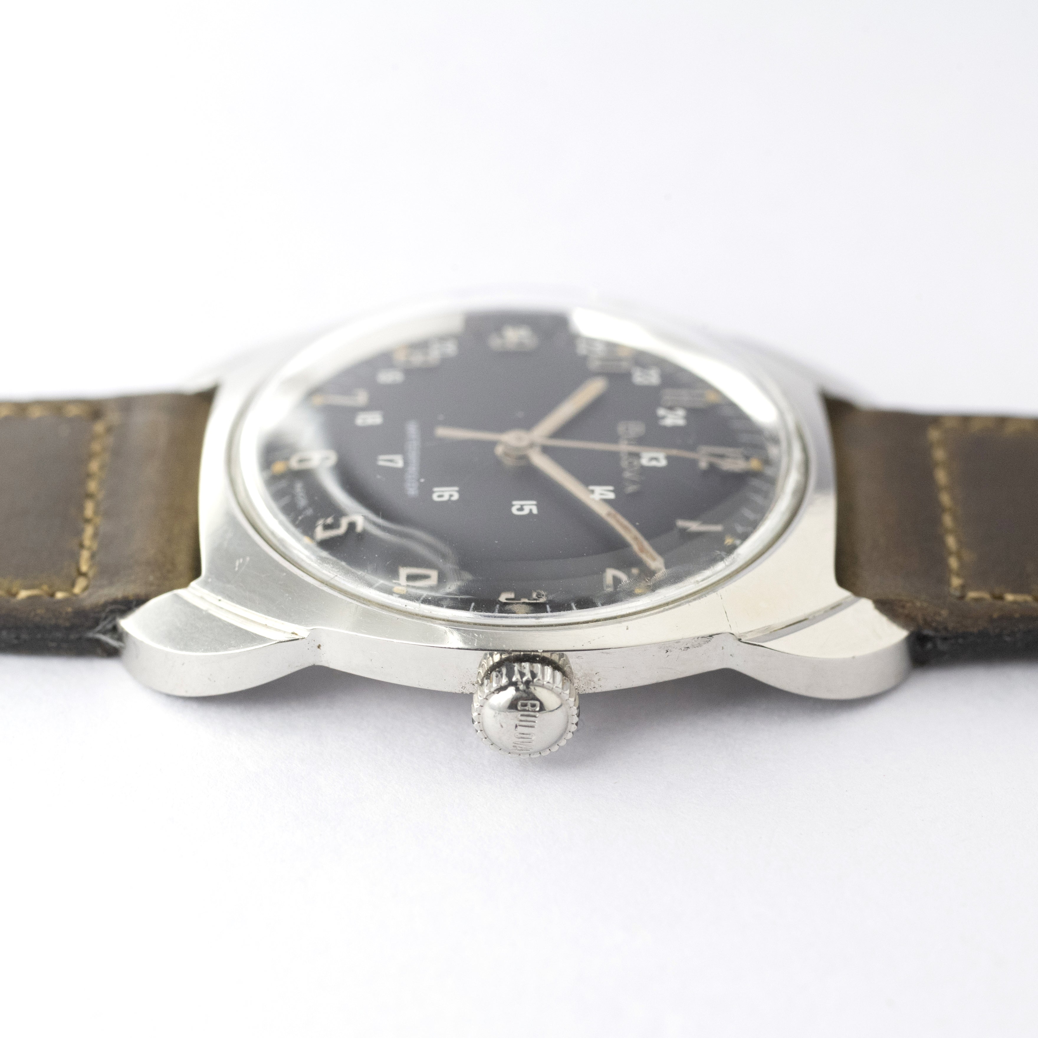 ブローバ ユニークラグ ブラックダイヤル 1968年製 オリジナル風防