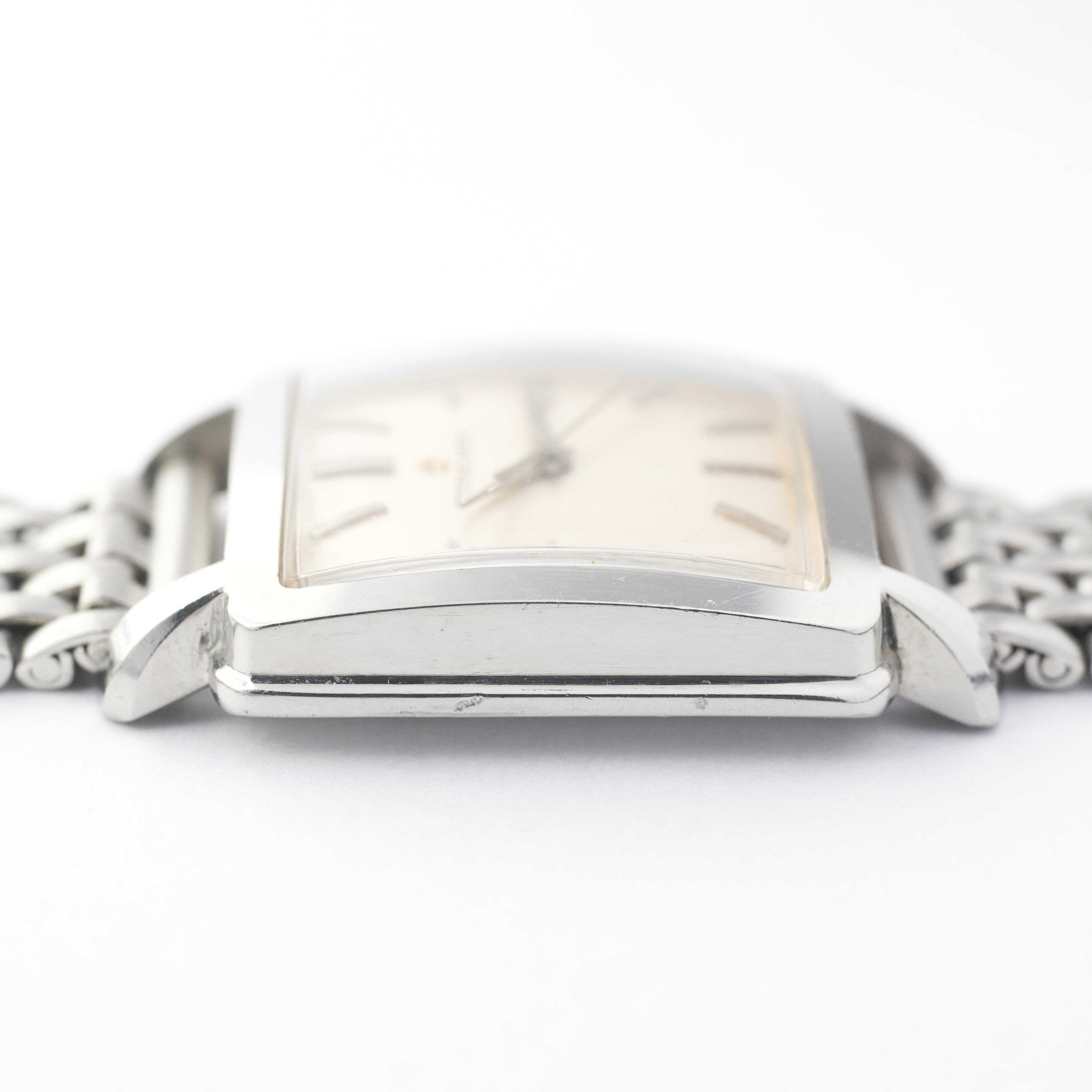 エテルナ マチック スクエア オート クラムシェルケース 1950年代製