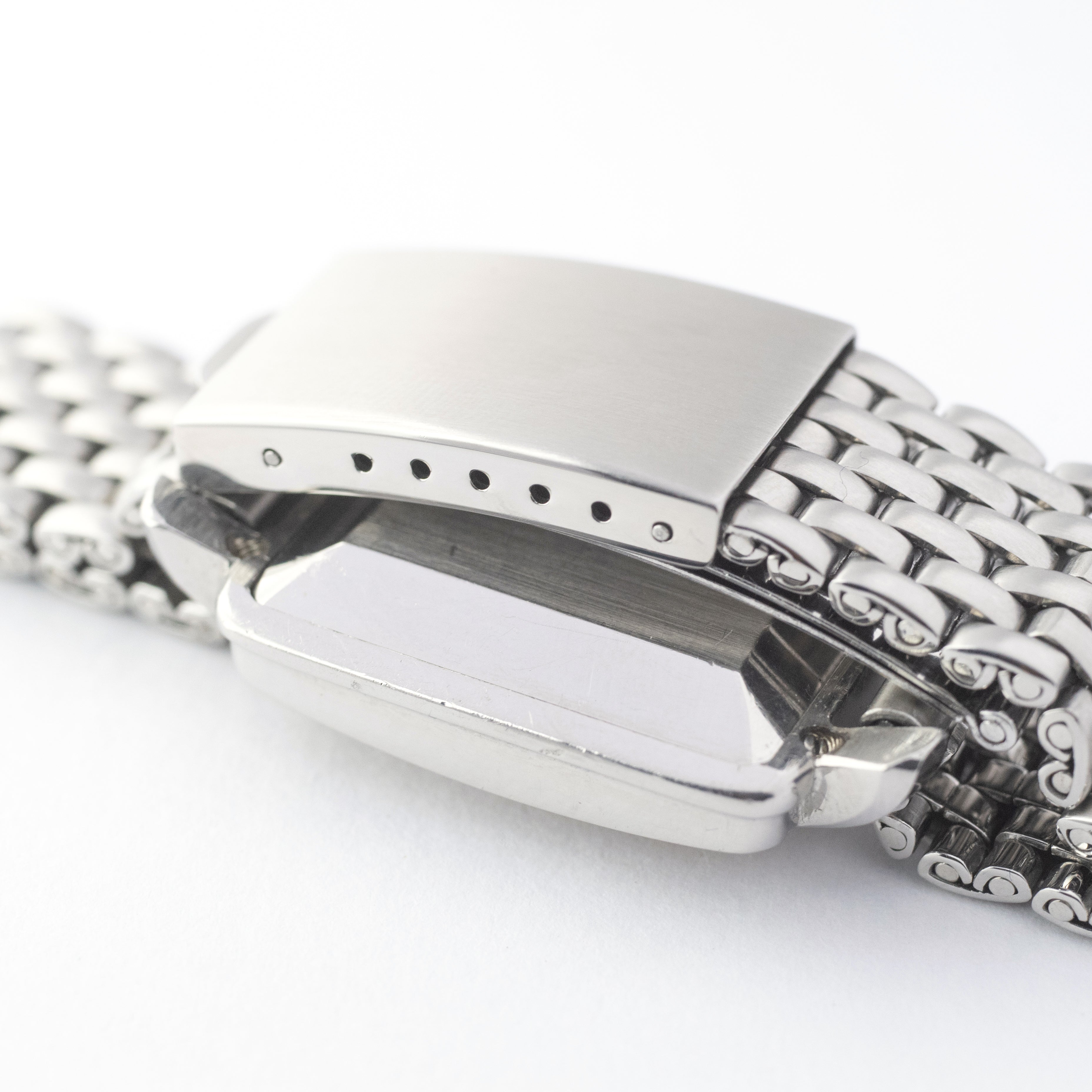 エテルナ マチック スクエア オート クラムシェルケース 1950年代製