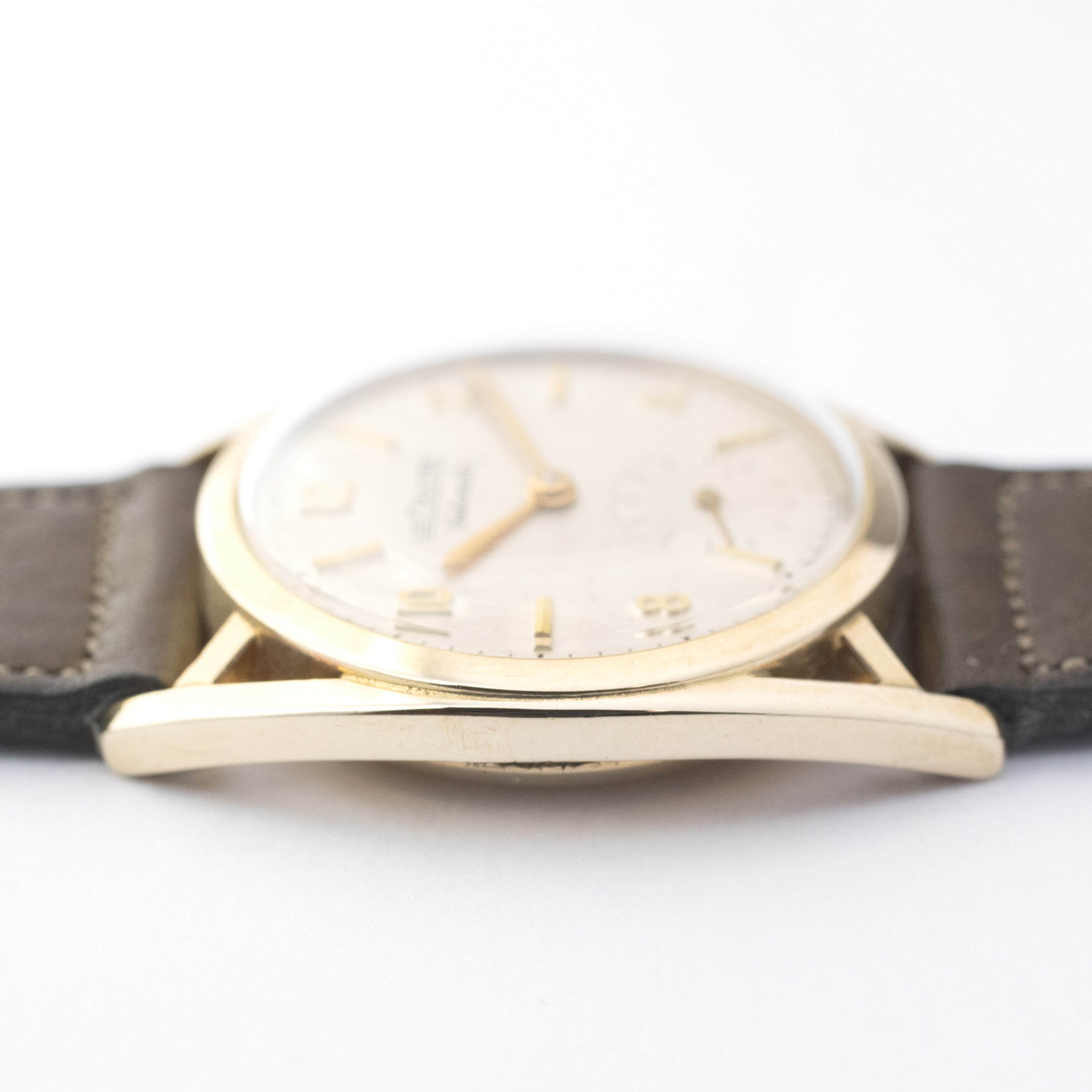 ルクルト バンパー式オートマチック 飛びアラビアダイヤル 10KGFユニークケース