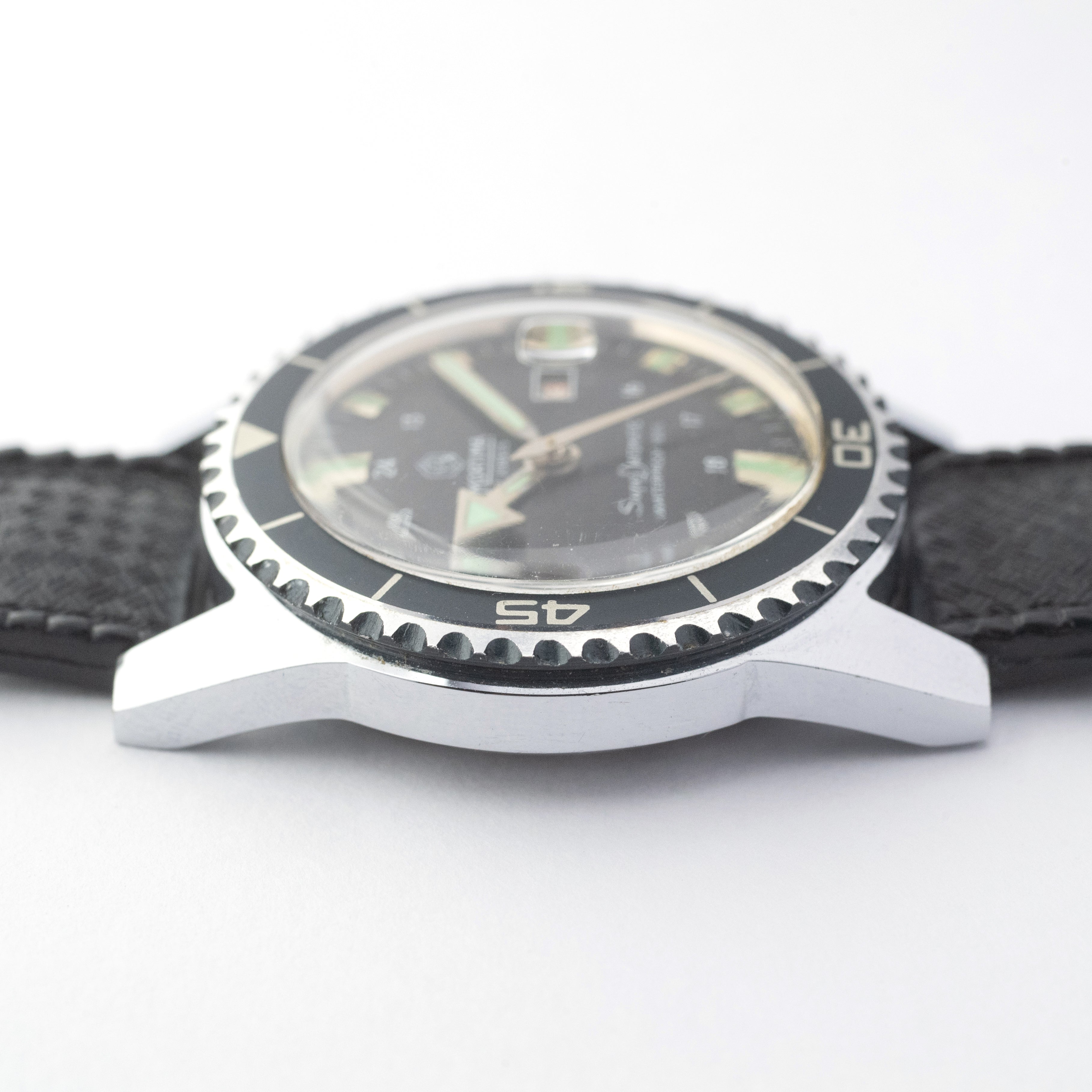 モルティマ スーパーダトマチック ダイバータイプ 赤カレンダー 1970年代