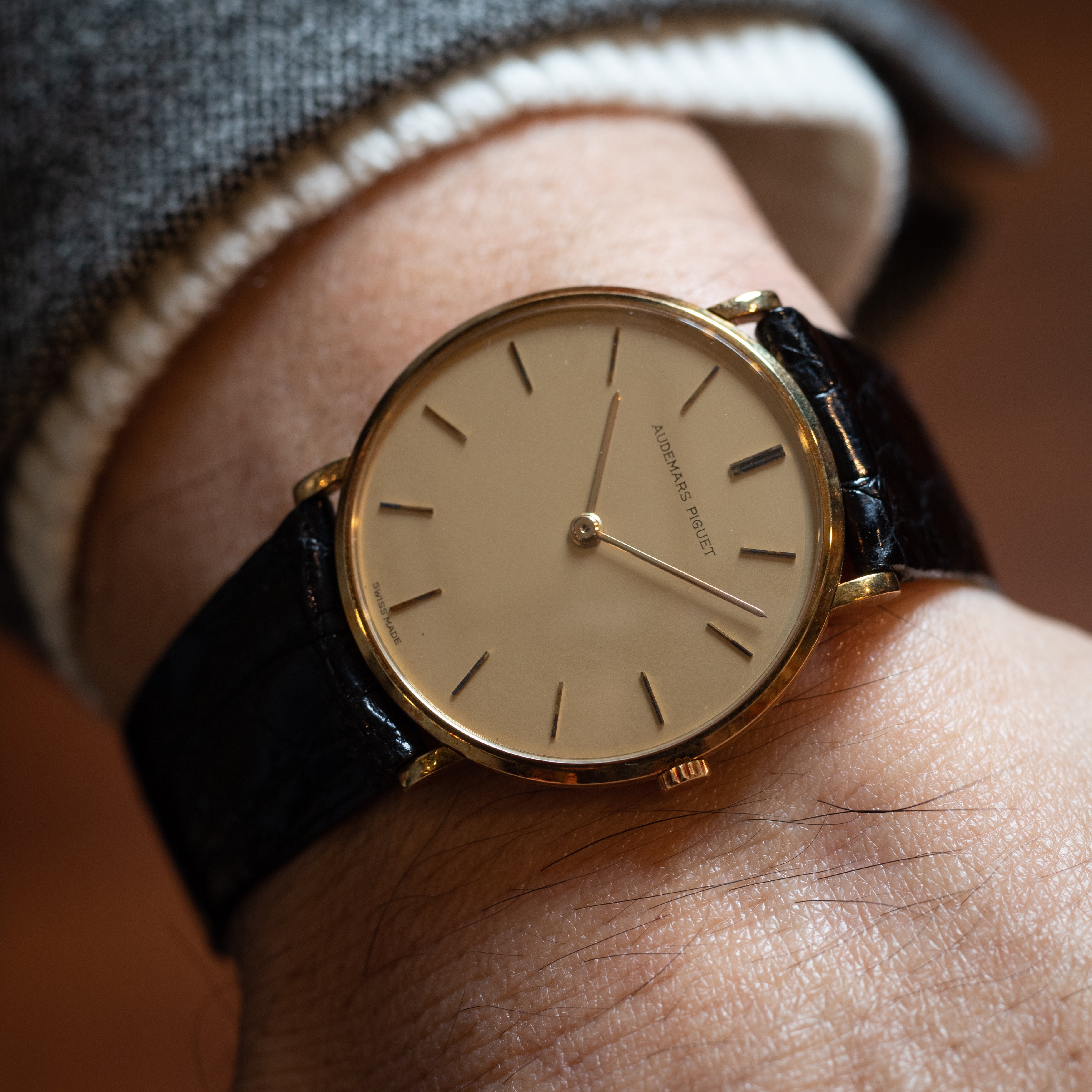 オーデマ・ピゲ ウルトラスリム18KYG 1980~86年製 Cal.2003 箱ギャラ