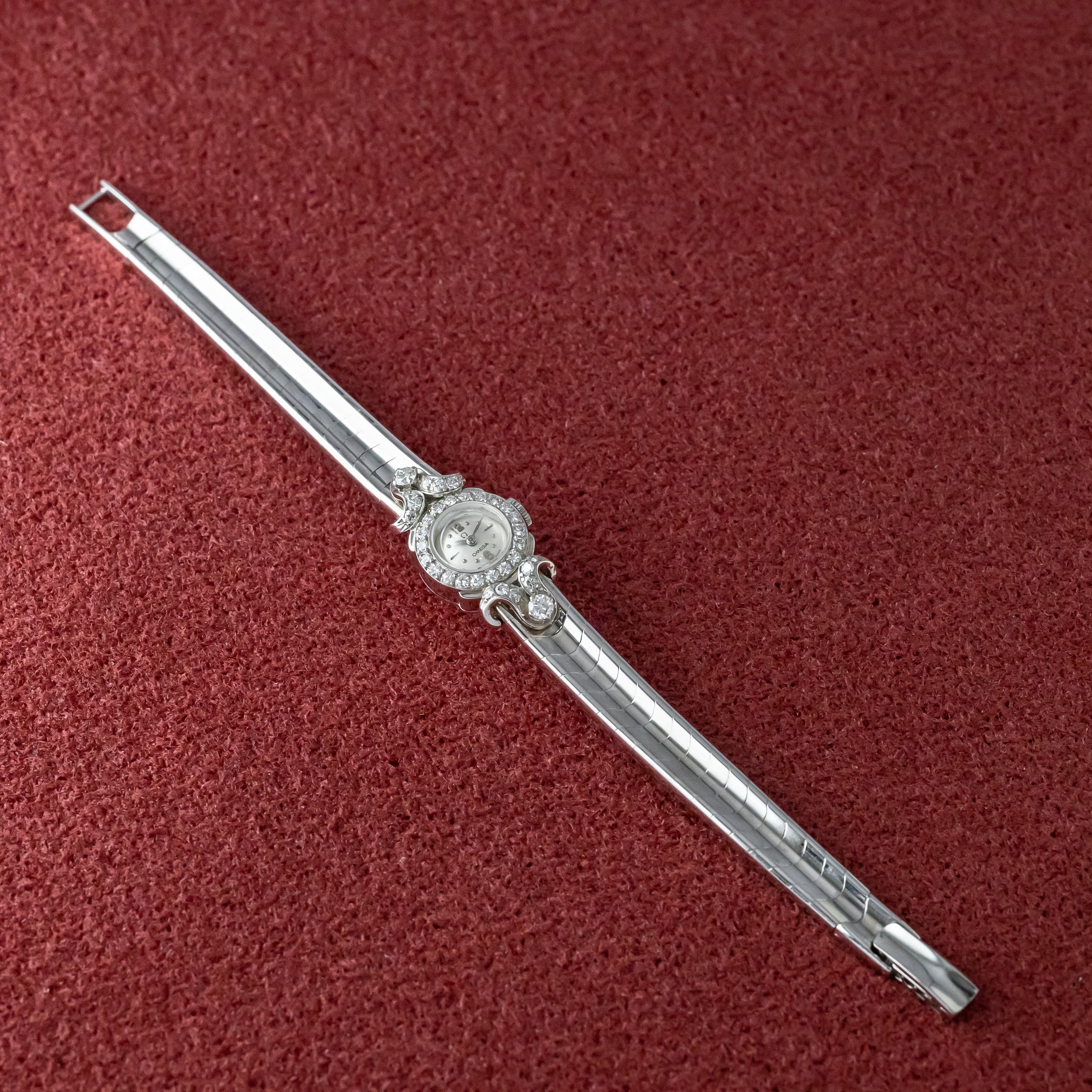 オメガ レディース ドレスウォッチ ダイヤ プラチナケース WGブレス 1952年製