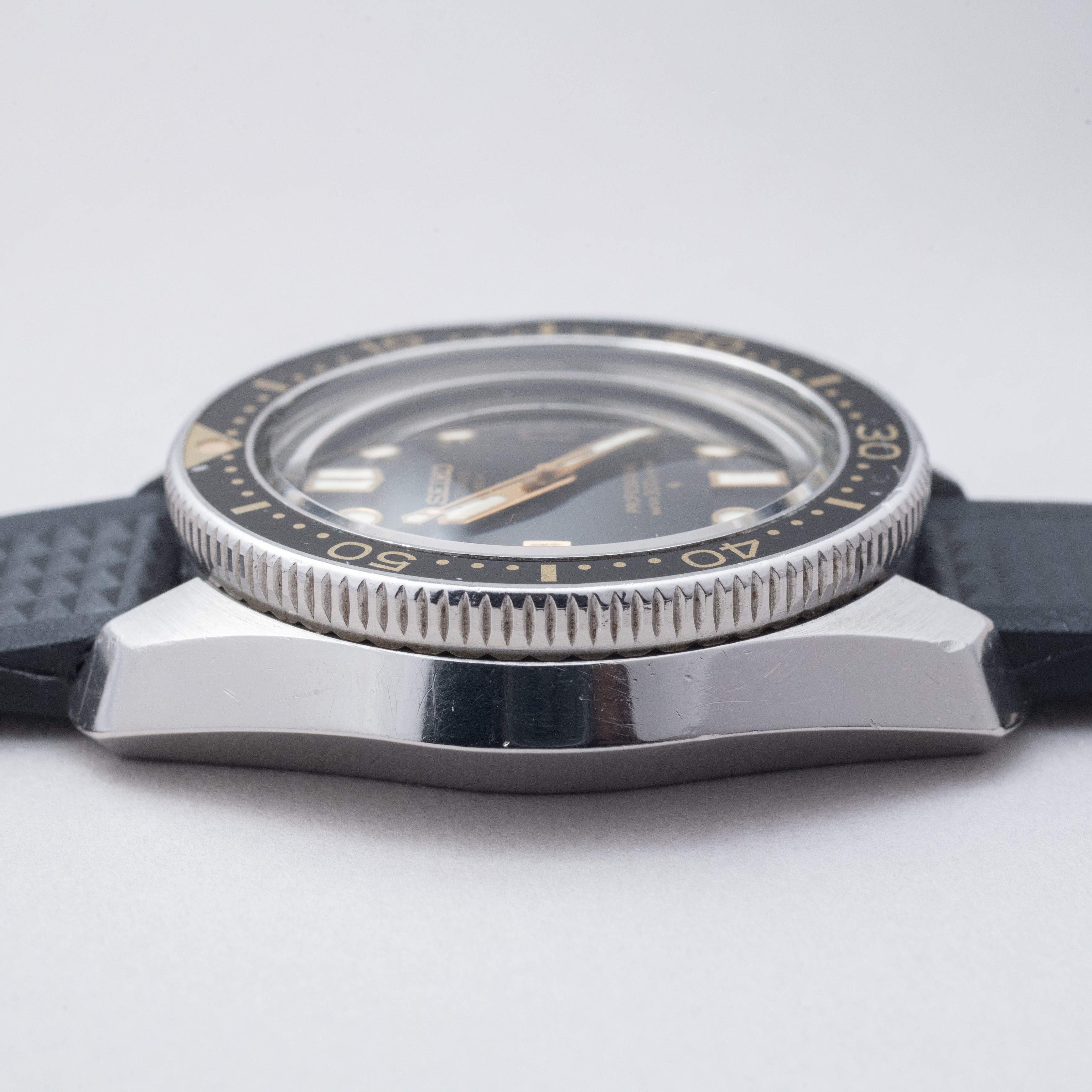 セイコー プロフェッショナルダイバー300m 6159-7001 1969年製 10振動