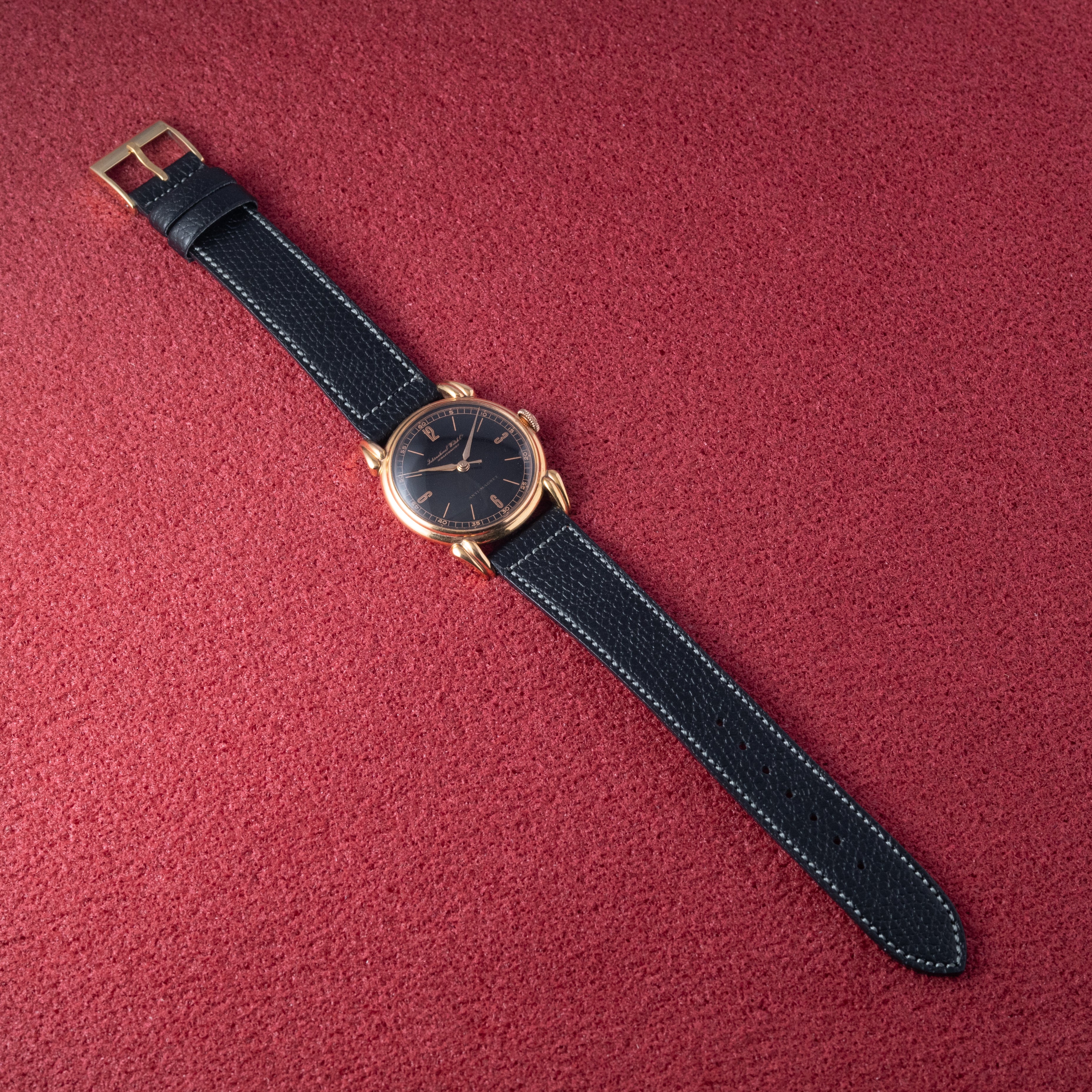 IWC オリジナルブラックダイヤル Cal.60 1940年代製 金張りケース 手巻 オールドインター