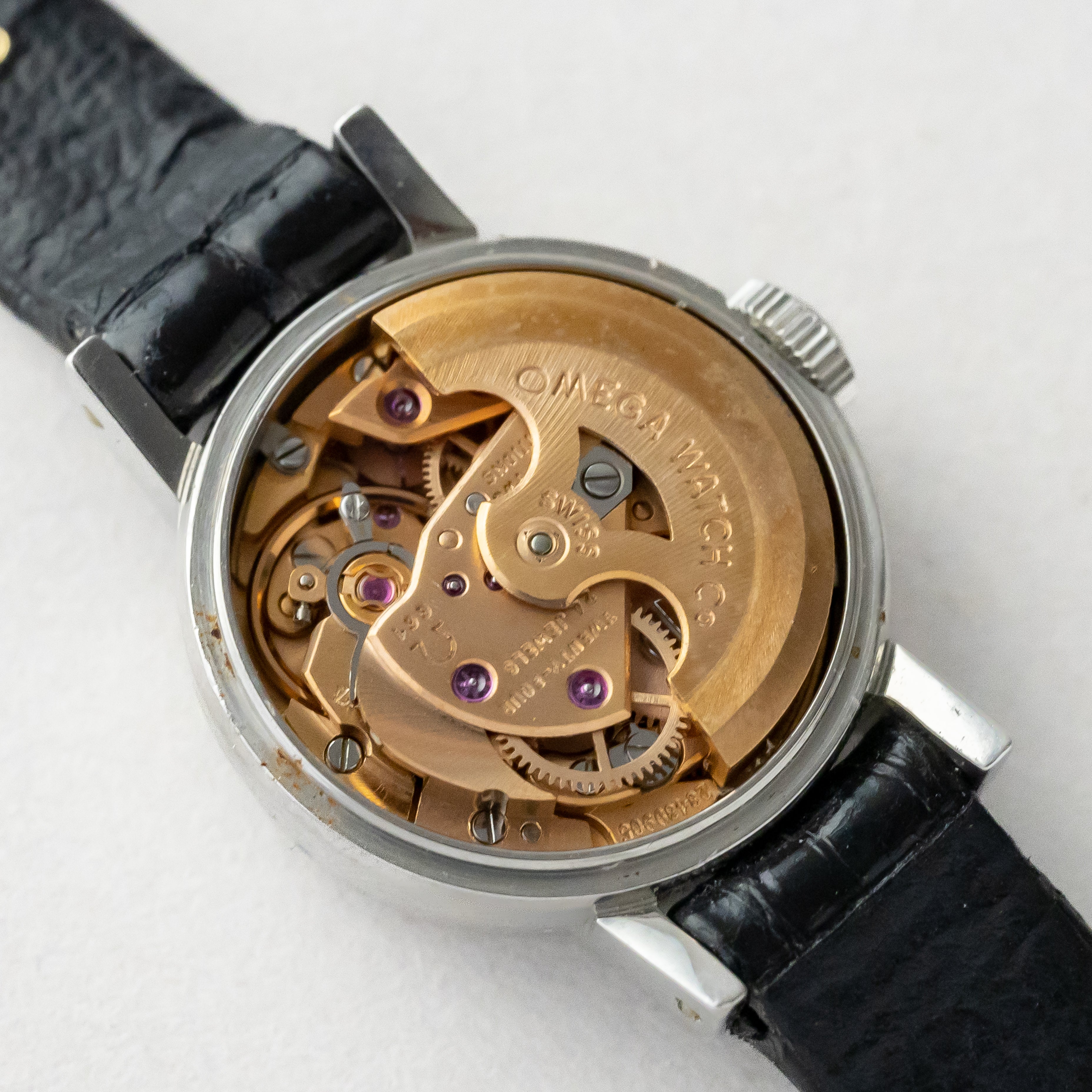 オメガ レディース デ・ヴィル 自動巻き 1969年製 カットガラス 純正尾錠