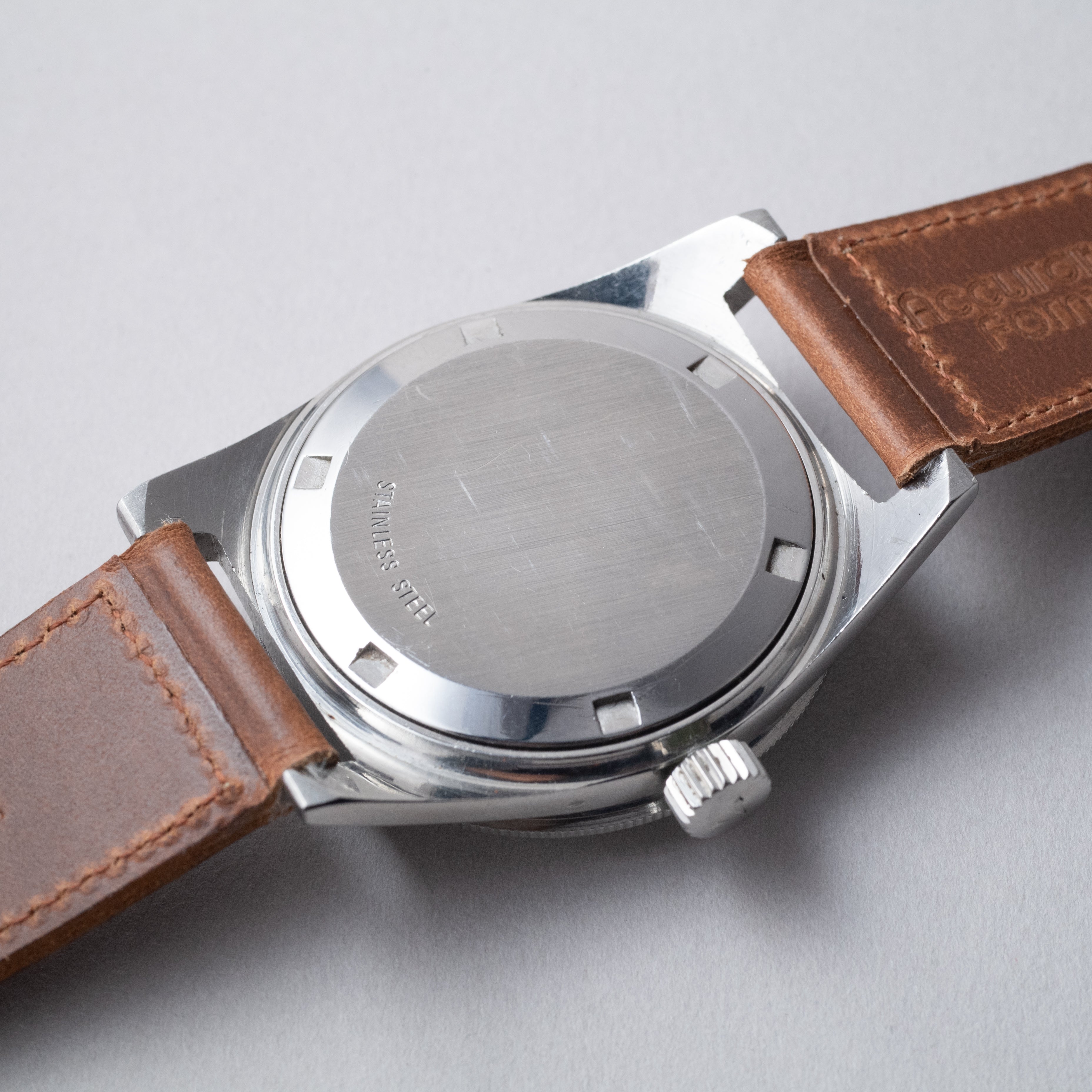 ウィットナー ダイバーズウォッチ 1960年代製 手巻き式 デイト