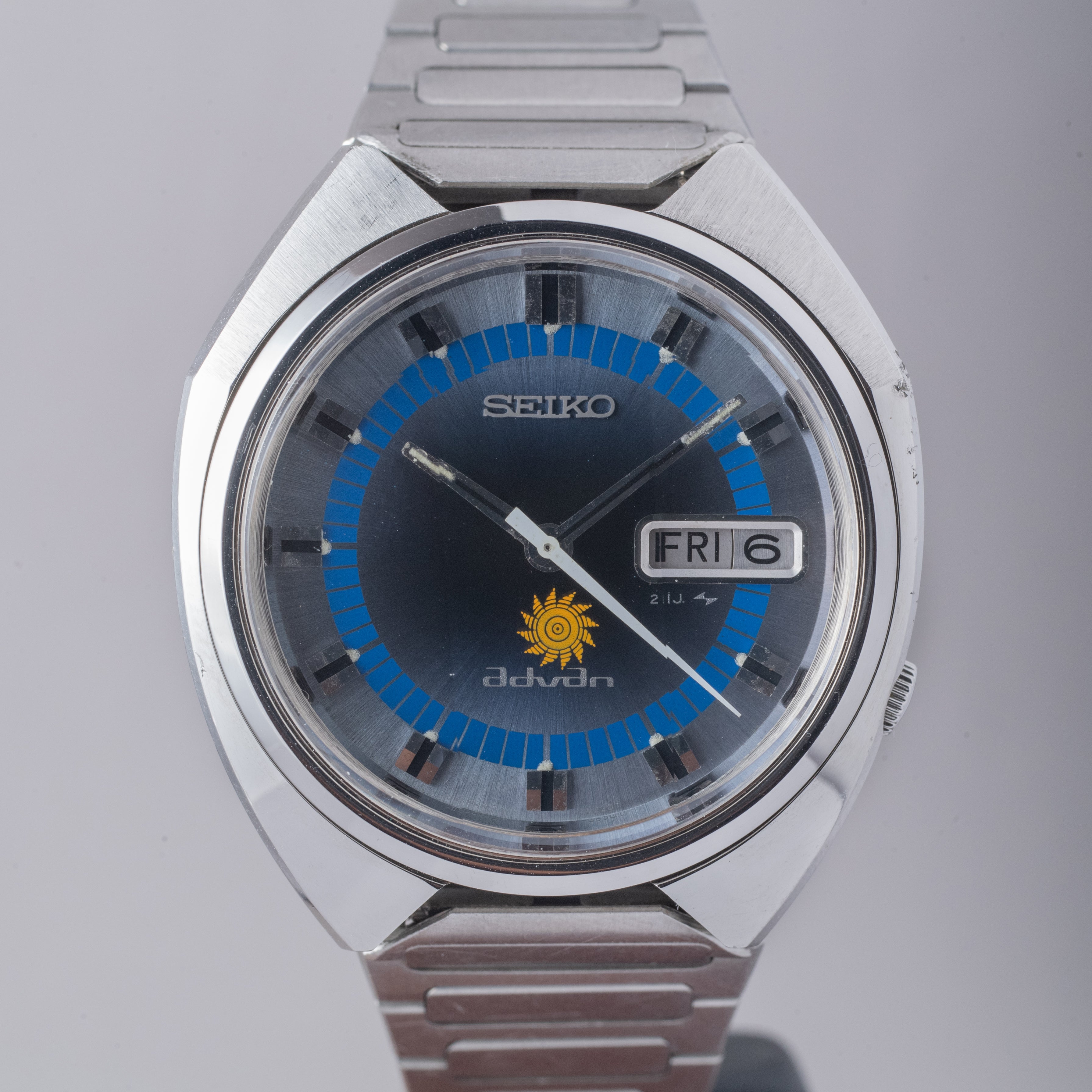 セイコー アドヴァン 1973年製 カットガラス デイデイト ブルーグラデーションダイヤル