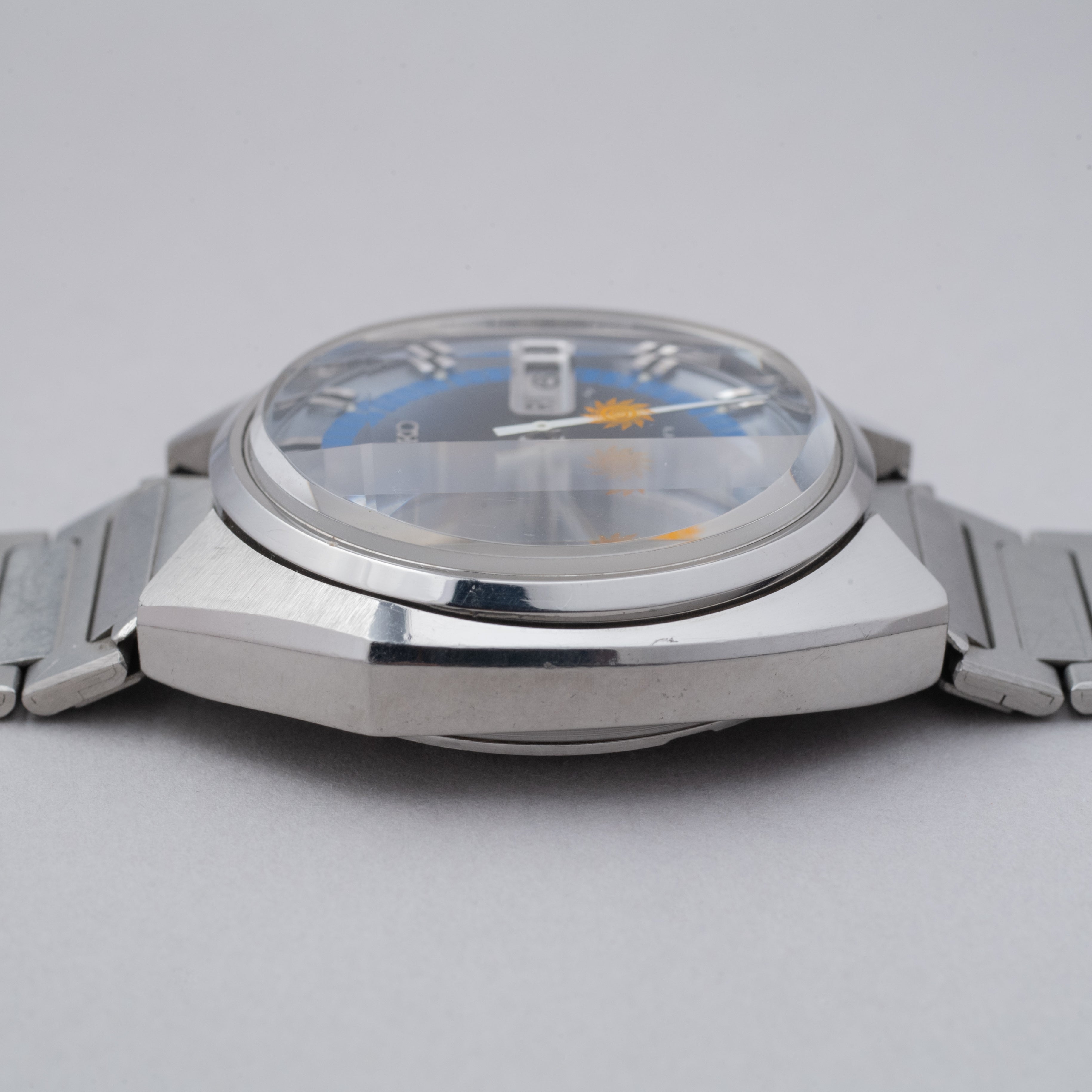 セイコー アドヴァン 1973年製 カットガラス デイデイト ブルーグラデーションダイヤル