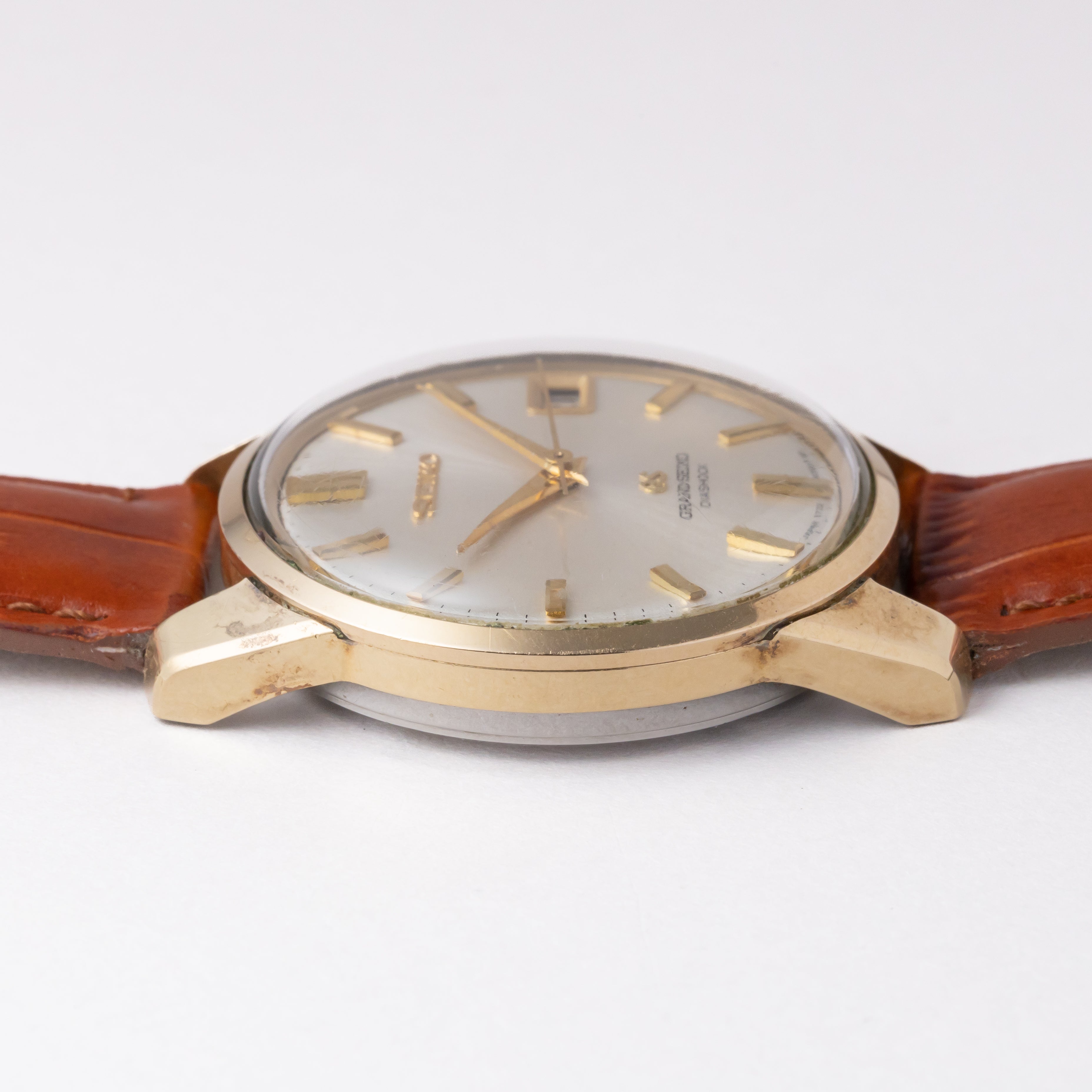 グランドセイコー 2nd 1967年製 箱GS基準合格証明書付 CAP GOLD 57GS Ref.5722-9011