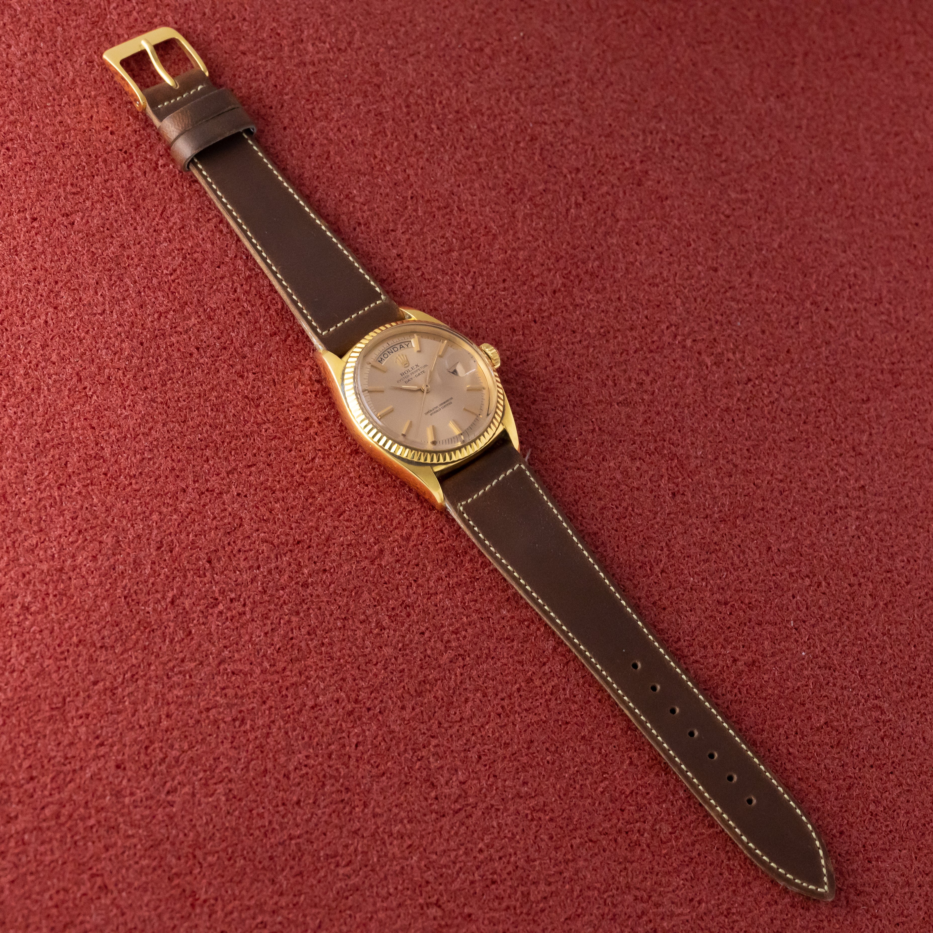 ロレックス デイデイト1960年代製 18KYG Ref.1803 剣針 ギャランティー付き