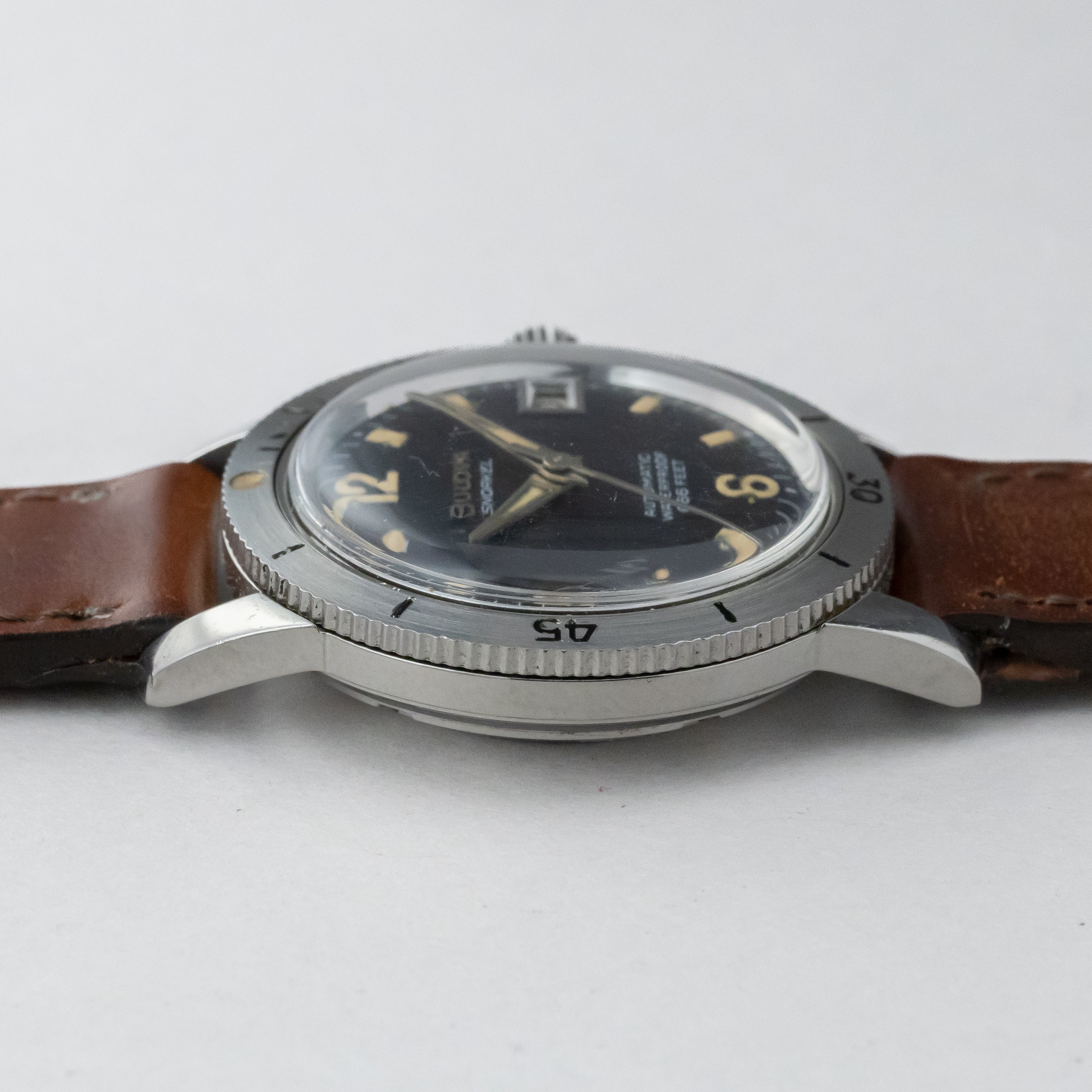 ブローバ シュノーケル 1968年製 ダイバーズウォッチ 回転ベゼル