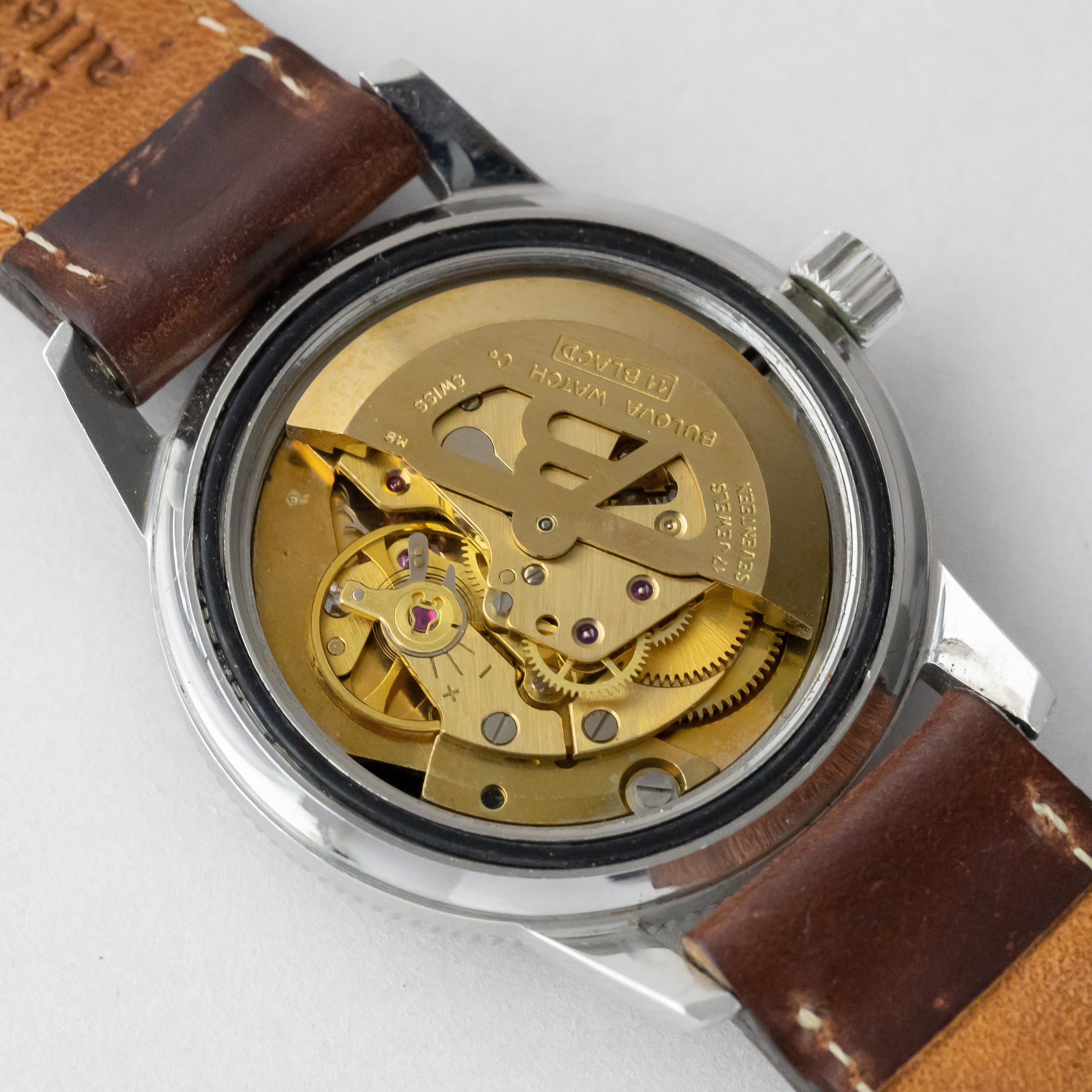 ブローバ シュノーケル 1968年製 ダイバーズウォッチ 回転ベゼル