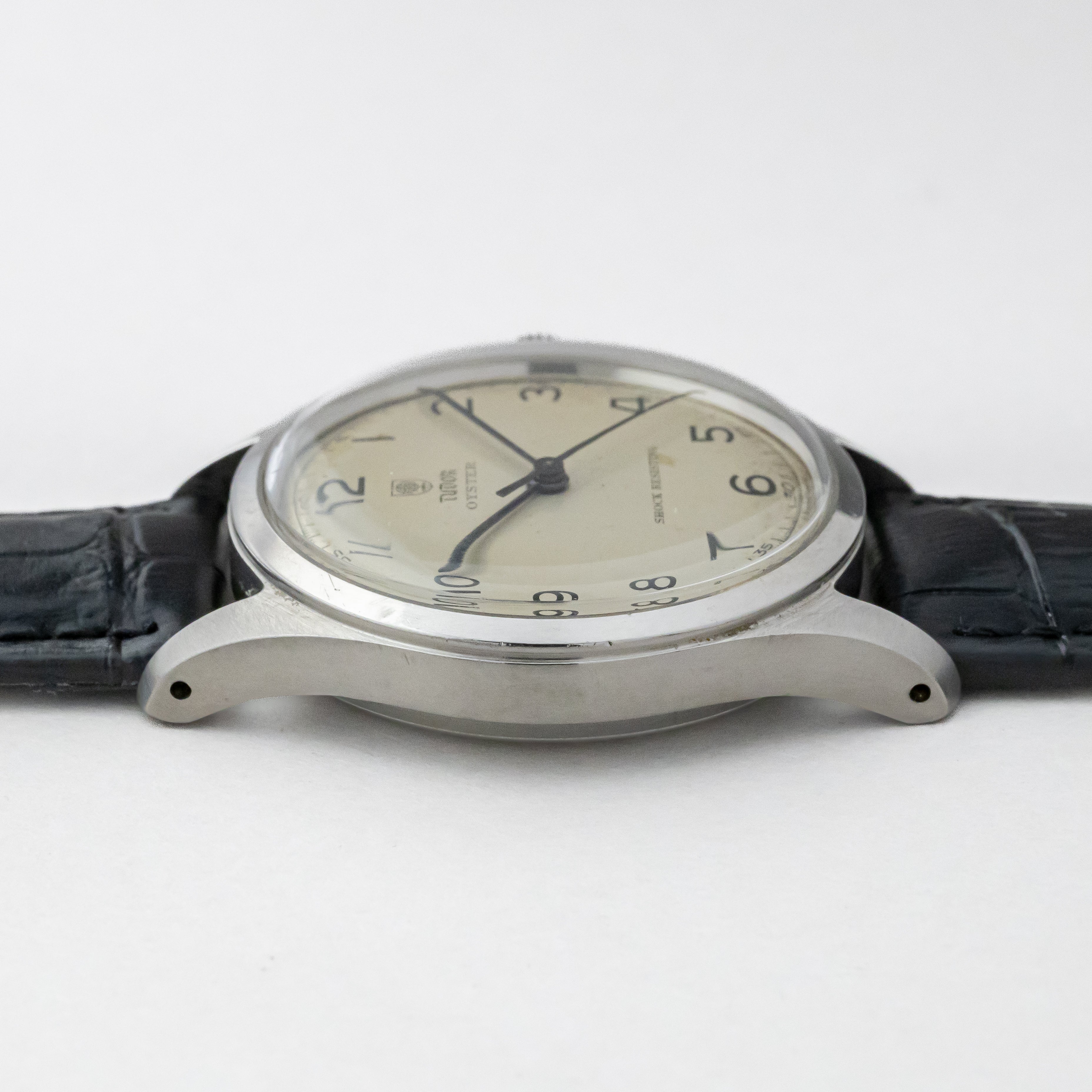 チューダー 1950年代製 オイスター盾バラ アラビアダイヤル ブルースチール針