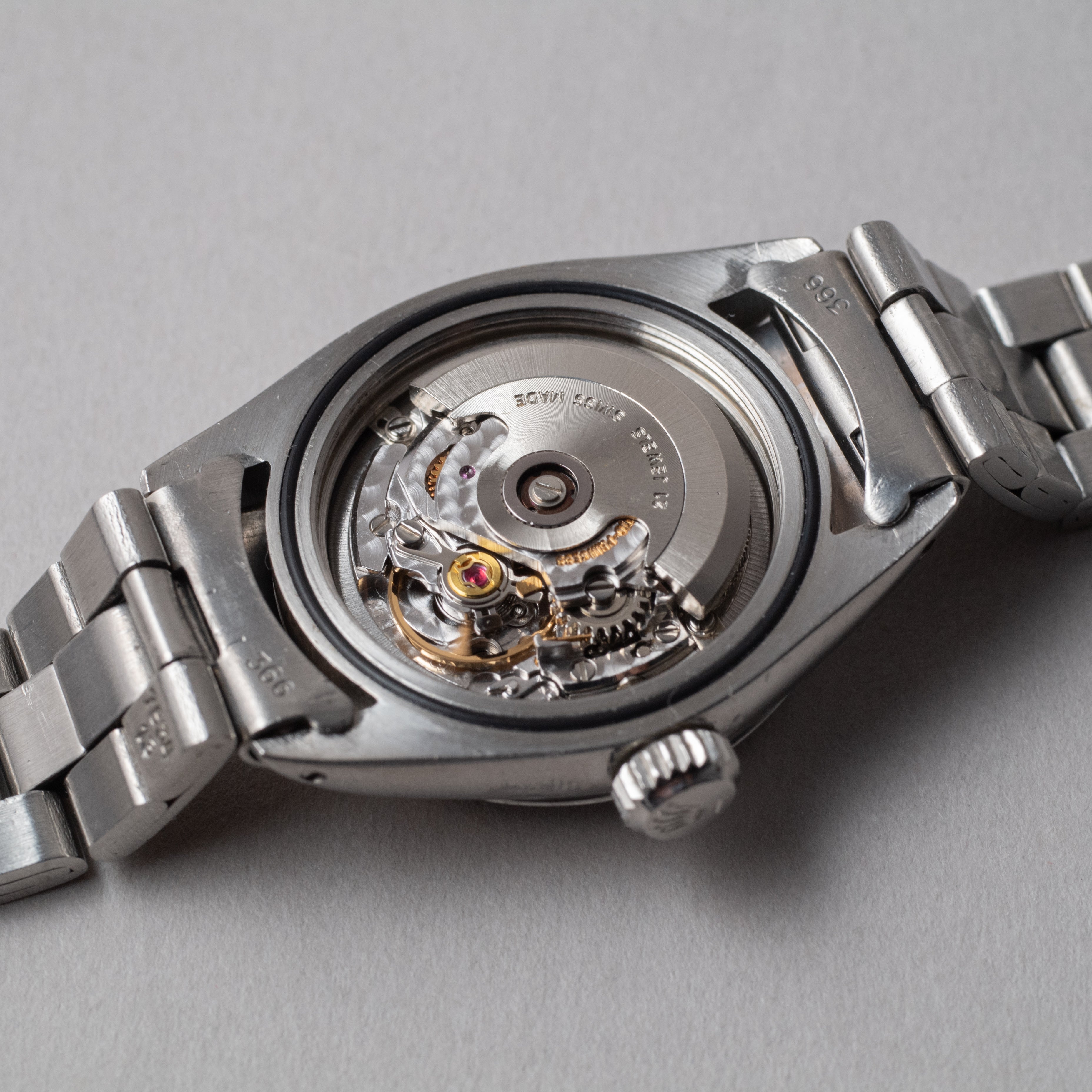 チューダー プリンセスデイト 1972年製 レディース ブラックダイヤル