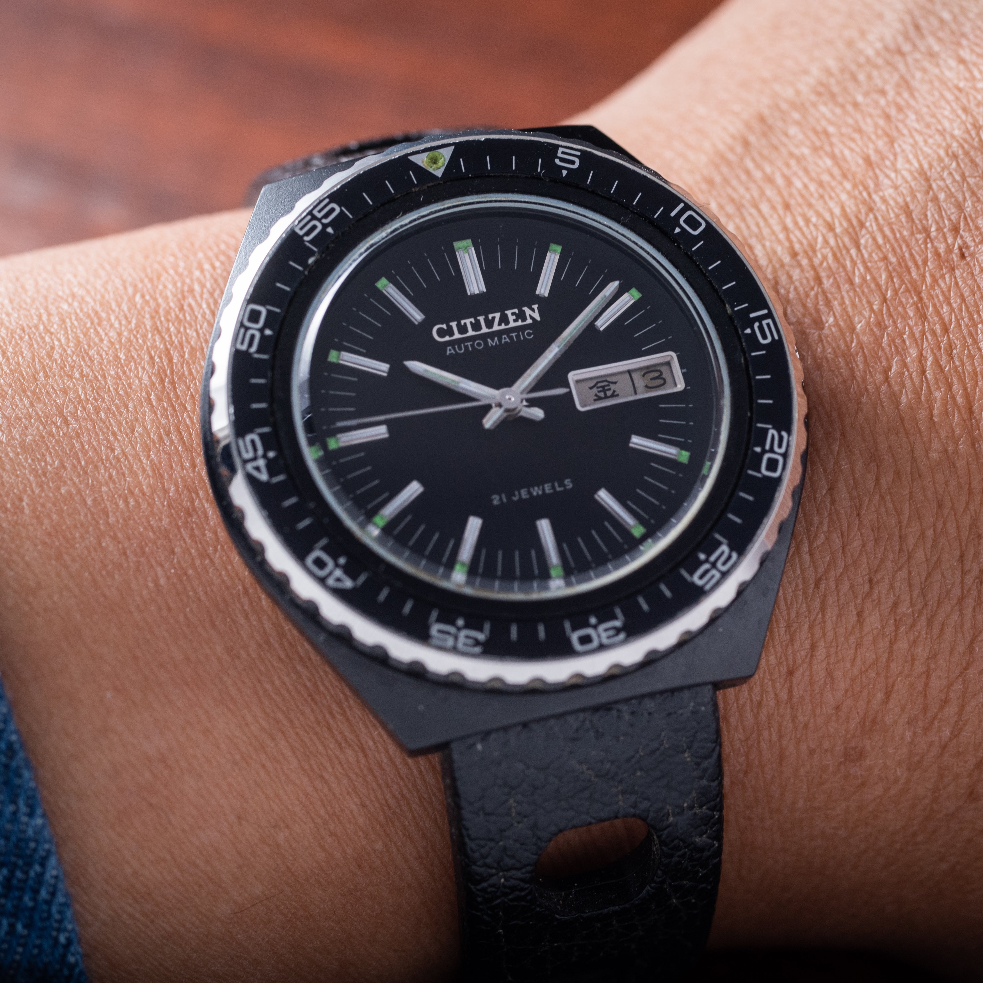 シチズン ダイバータイプ 1976年製 ブラッキーケース トロピックベルト