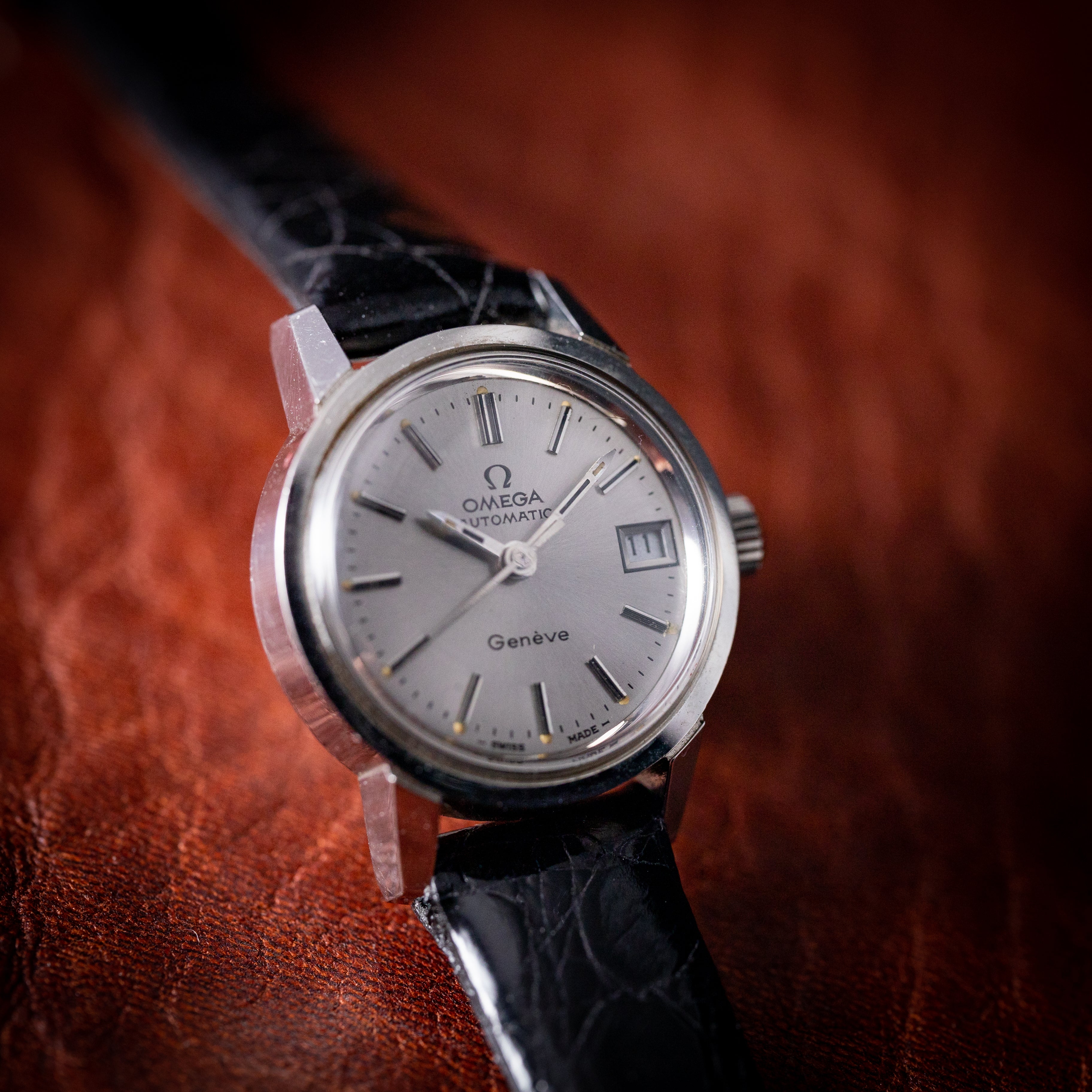 オメガ レディース ジュネーブ ラウンドケース オートマチック 1972年製