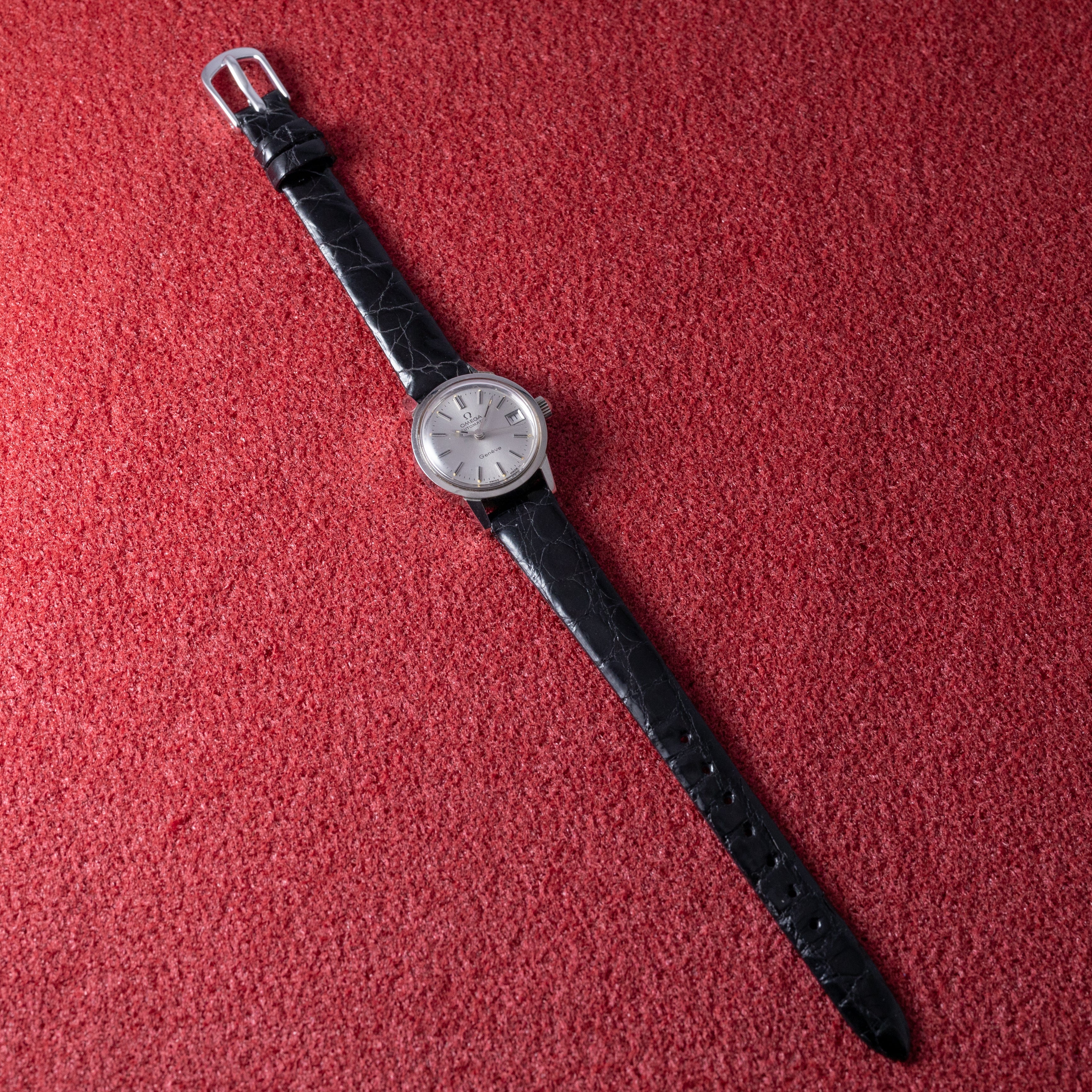 オメガ レディース ジュネーブ ラウンドケース オートマチック 1972年製