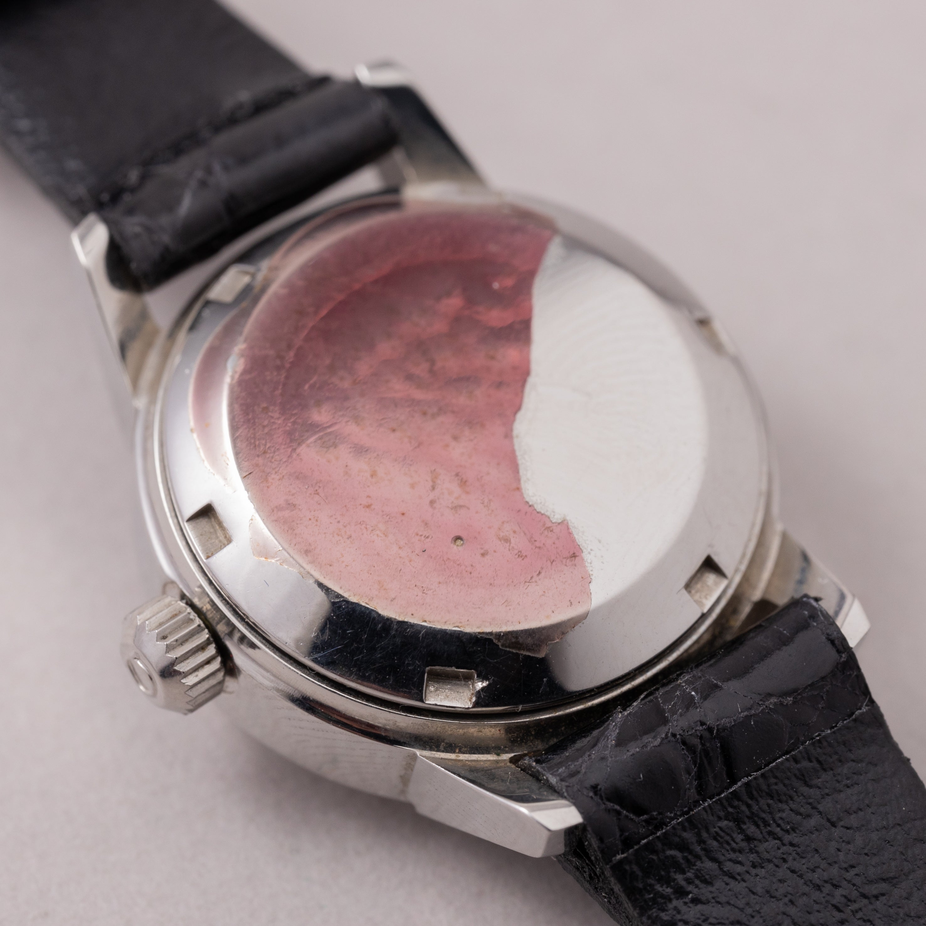 オメガ レディース ジュネーブ ラウンドケース オートマチック 1972年製