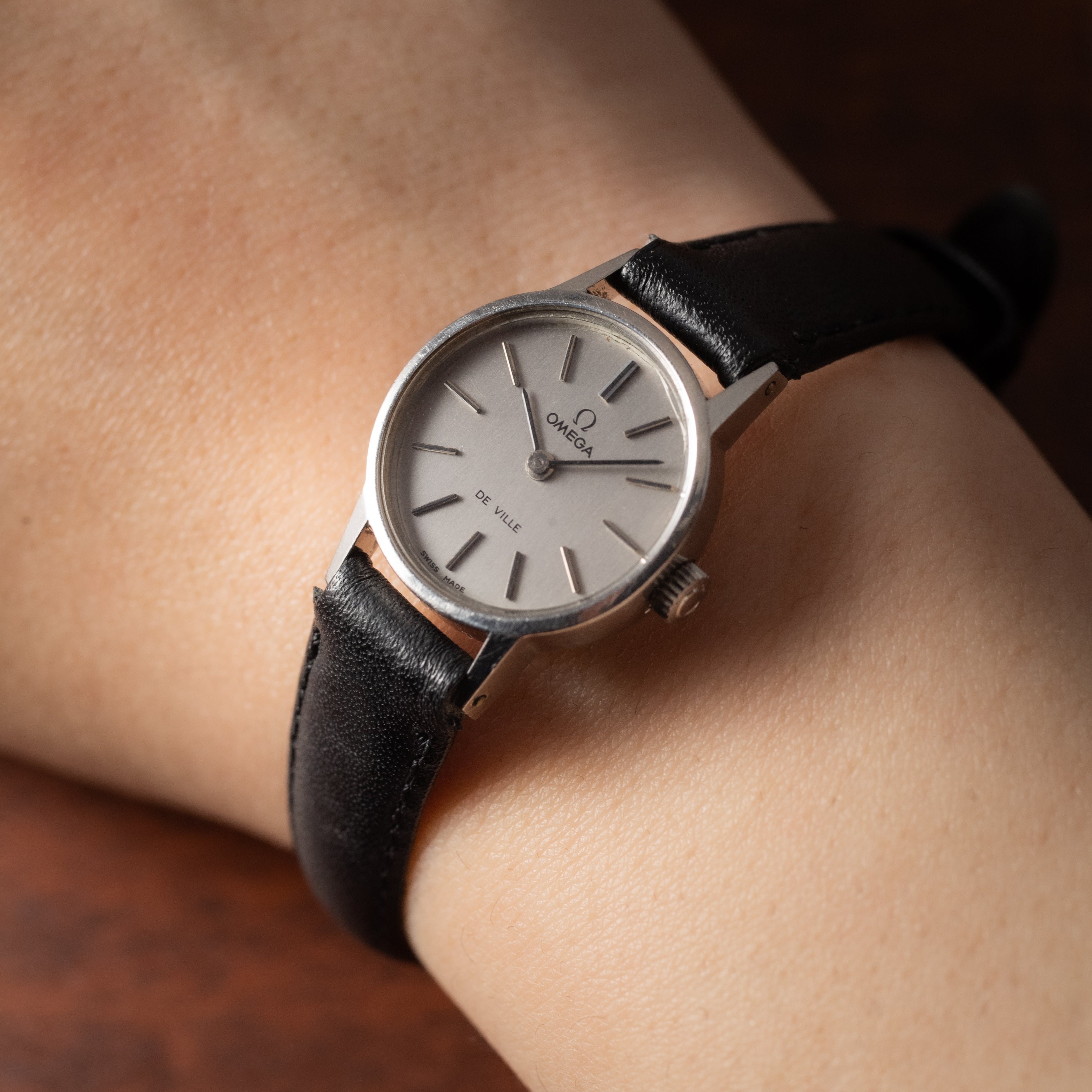オメガ デ・ヴィル レディース 1972年製 SS ラウンド