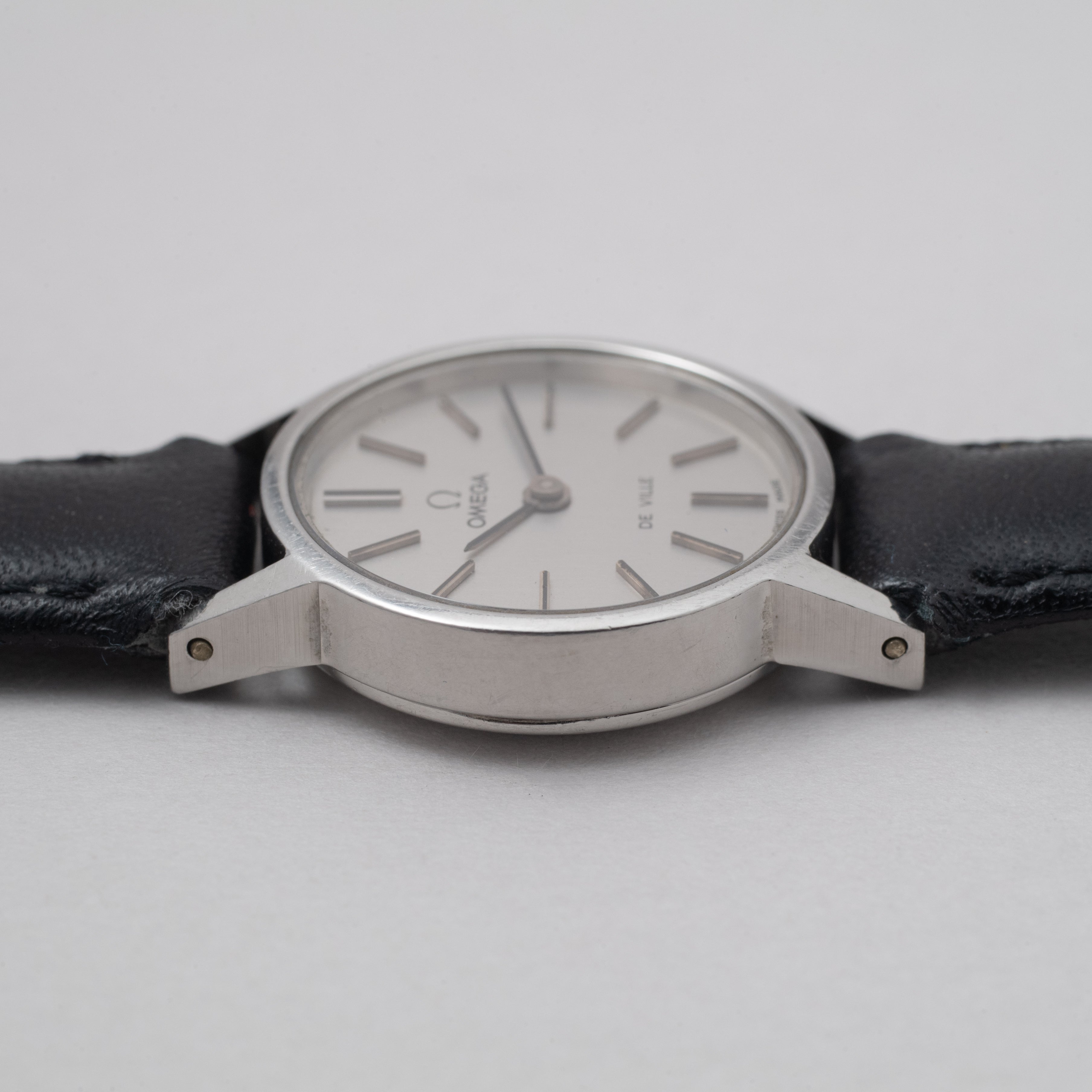 オメガ デ・ヴィル レディース 1972年製 SS ラウンド