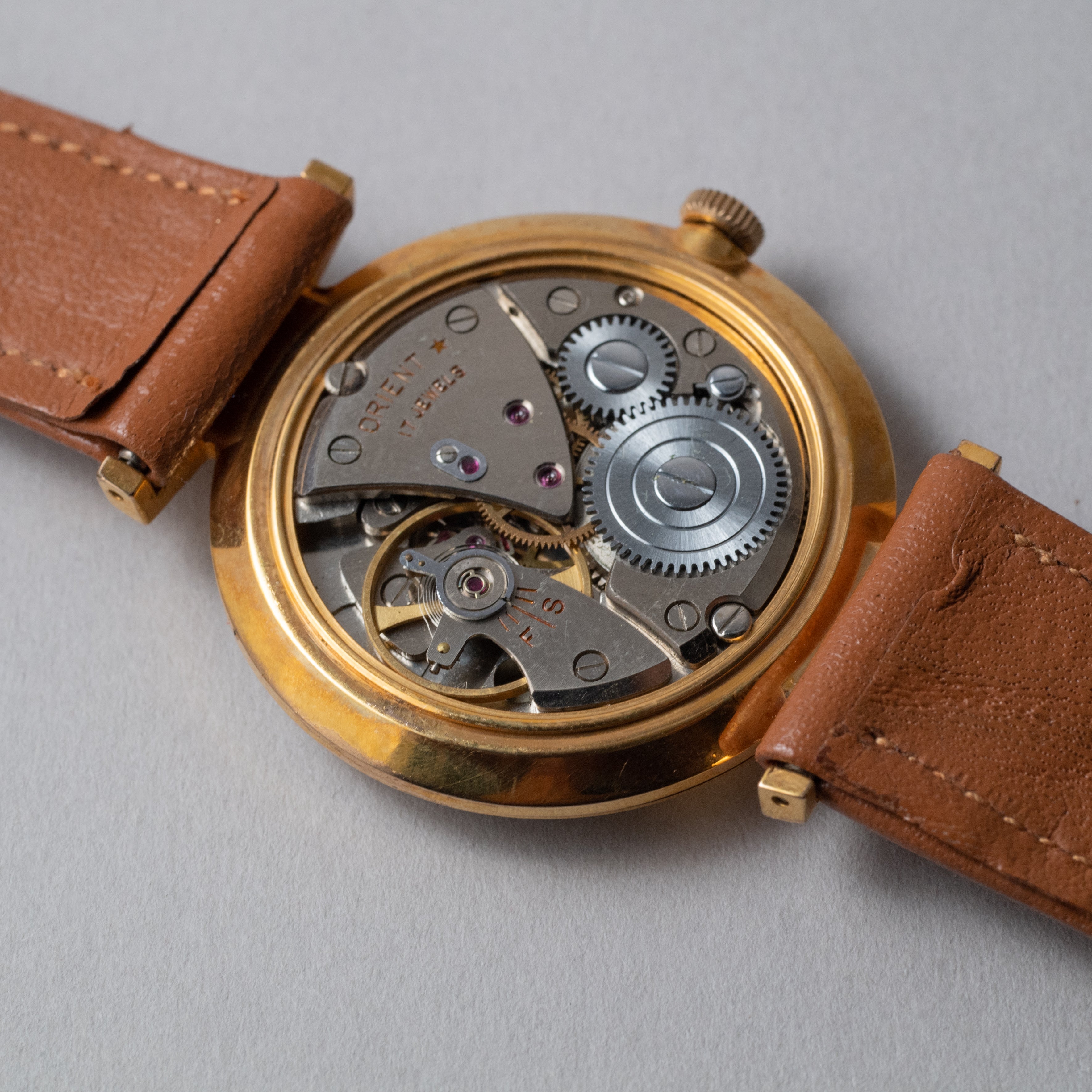 ロイヤルオリエント 1960年代製 手巻き ユニークラグ 金張り