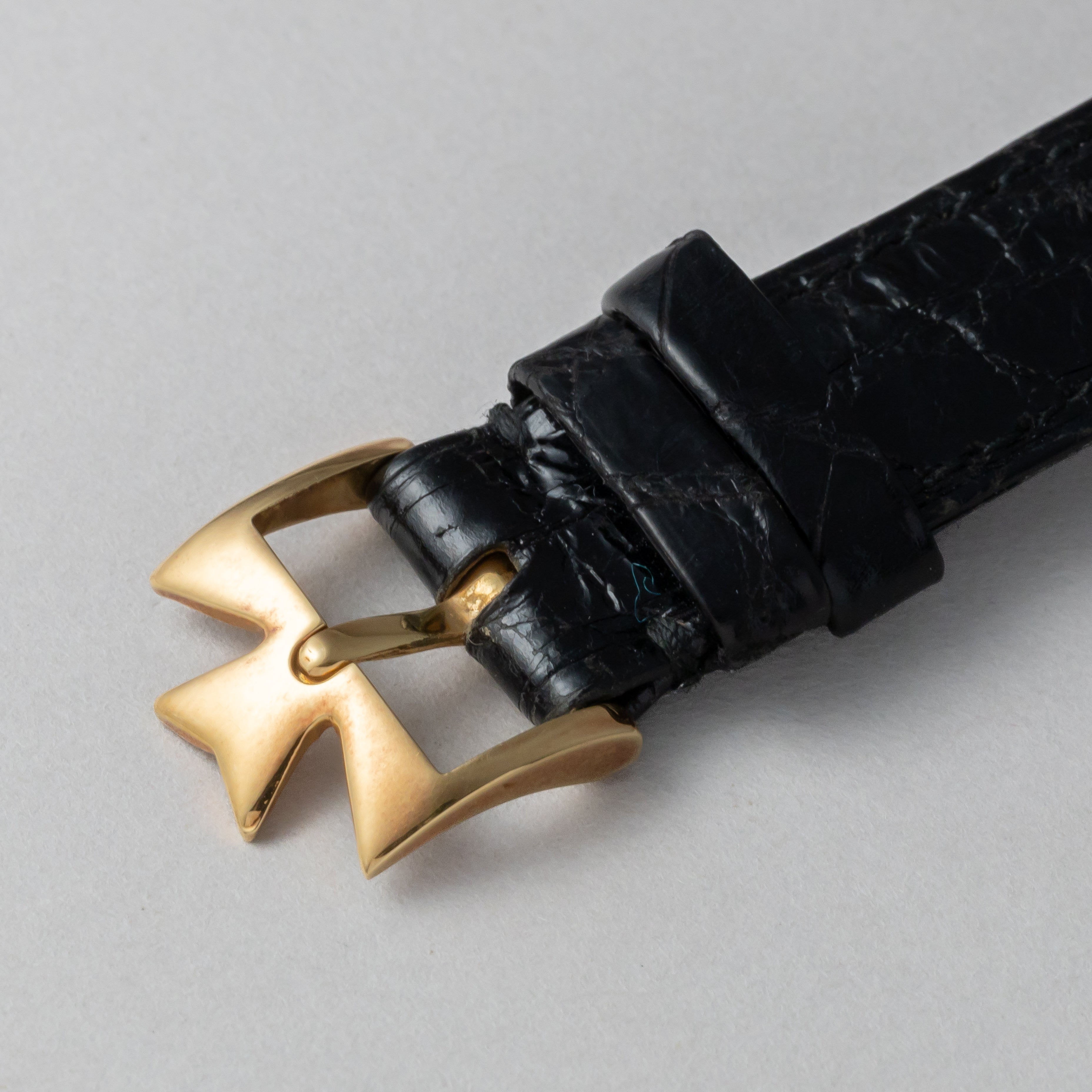 ヴァシュロン・コンスタンタン トゥールドイル18KYG パワーリザーブ カレンダー 箱ギャラ付 純正尾錠 Ref.48101/000J-3