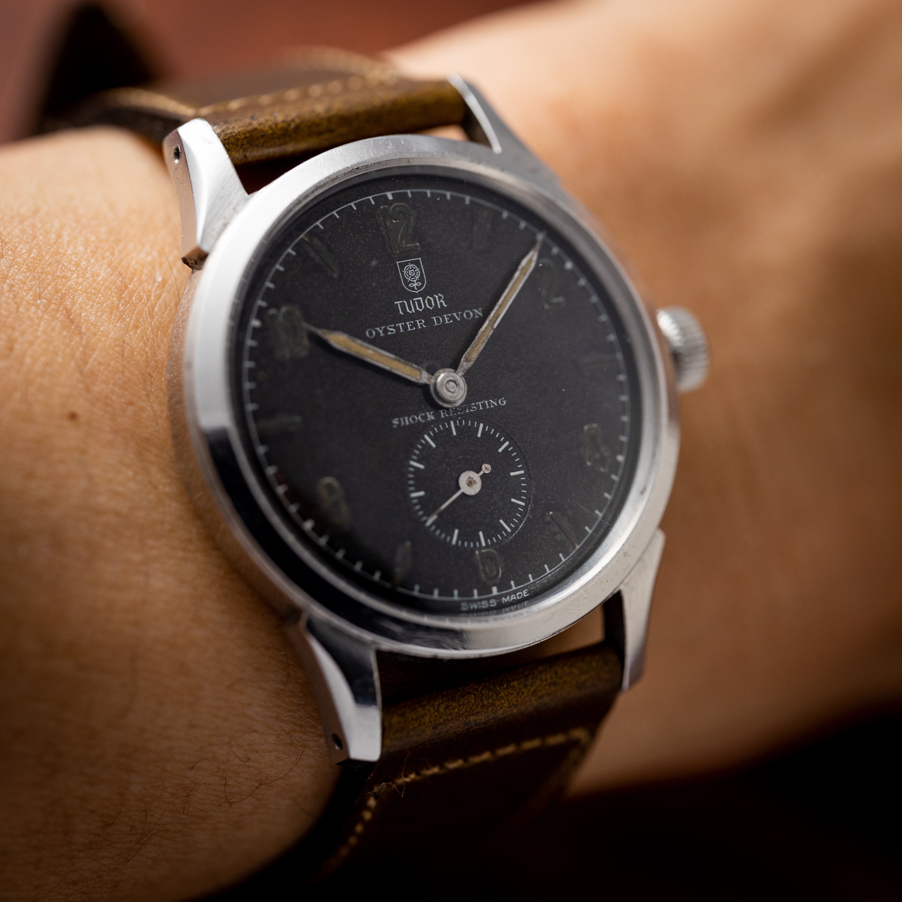 チューダー オイスター デボン 盾薔薇ロゴ オリジナルブラックダイヤル 1940年代製
