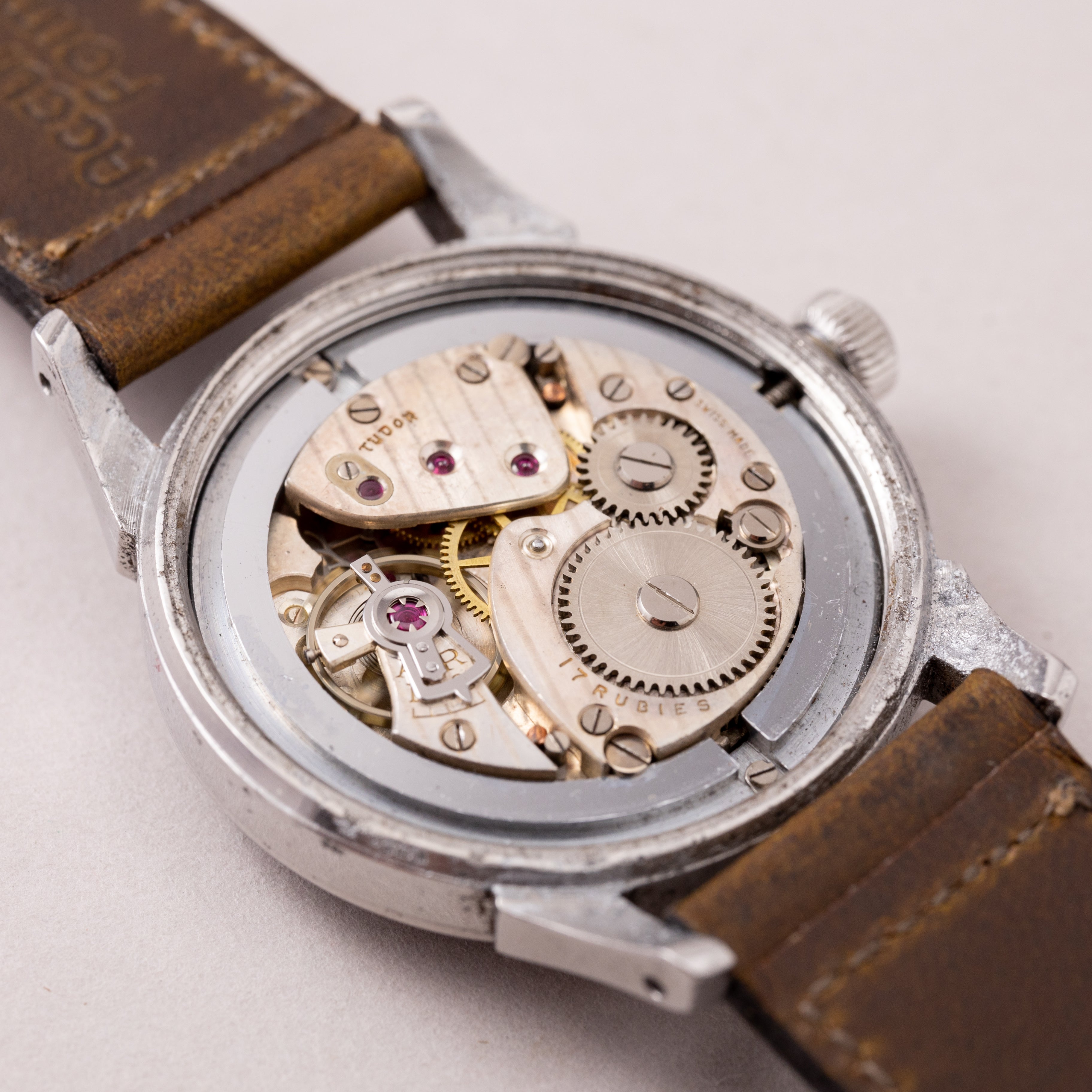 チューダー オイスター デボン 盾薔薇ロゴ オリジナルブラックダイヤル 1940年代製