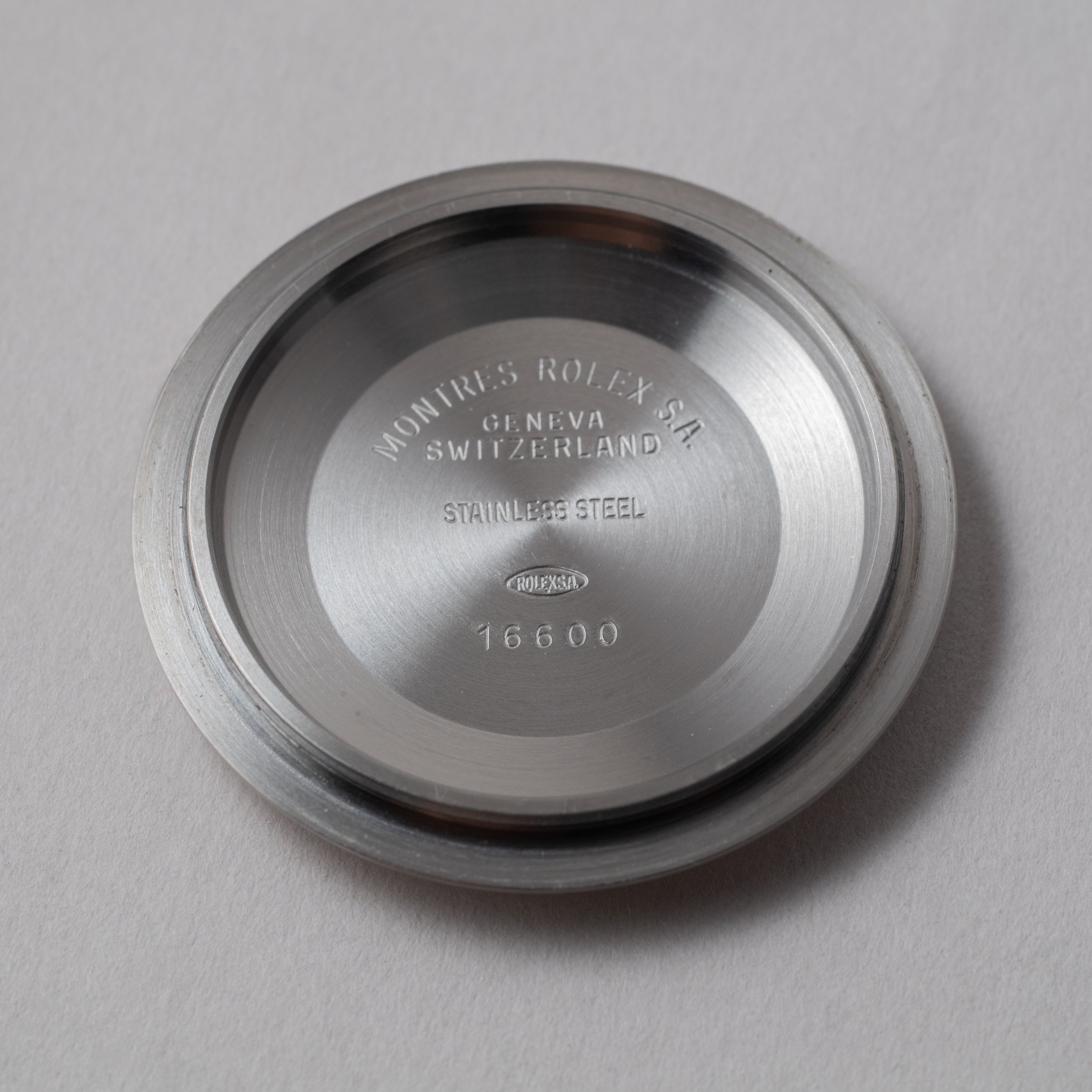 ロレックス シードゥエラー 1996年製 Ref.16600 箱、冊子付き