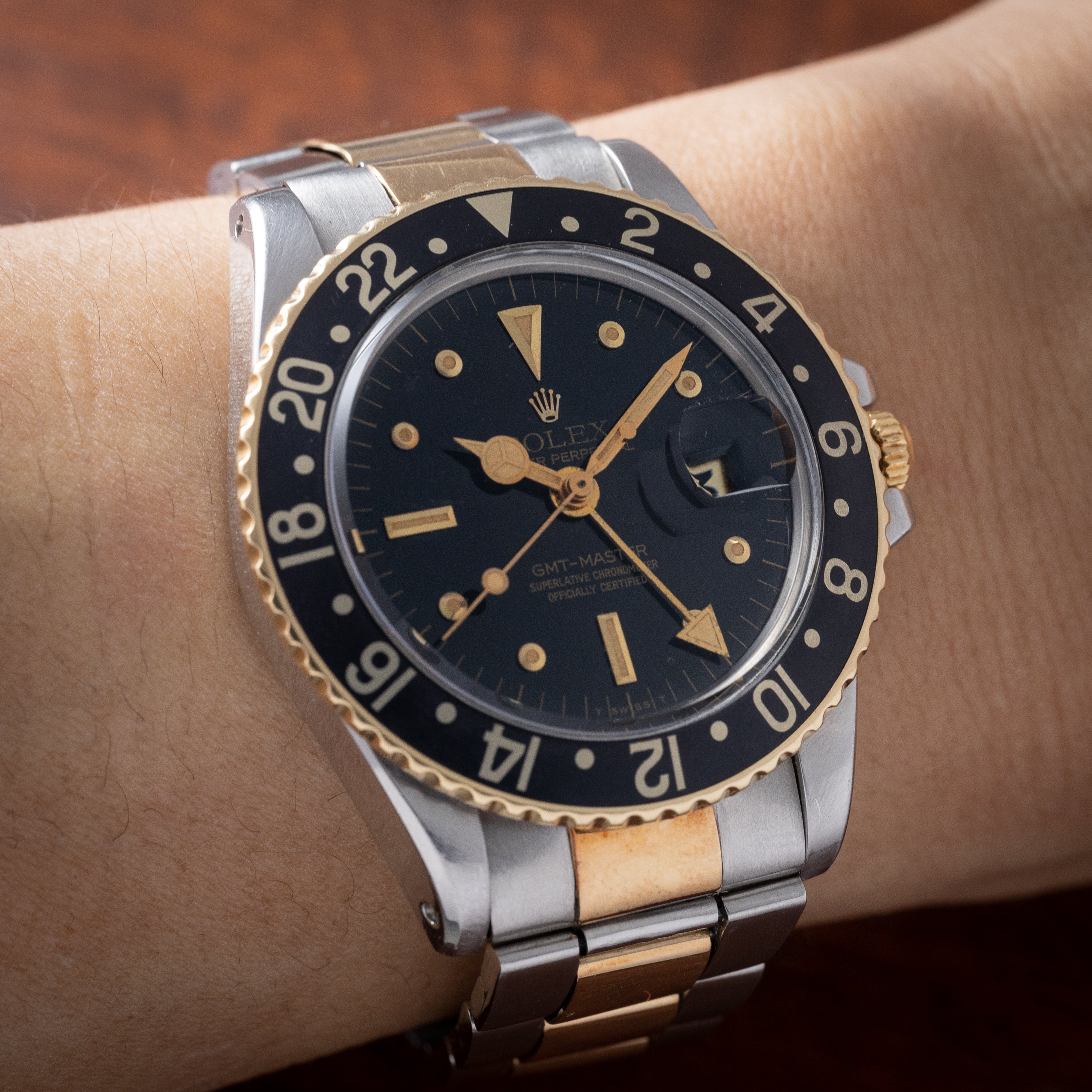 ロレックス GMTマスターコンビ 黒ツボ 1974年製 Ref.1675 3連オイスターブレス