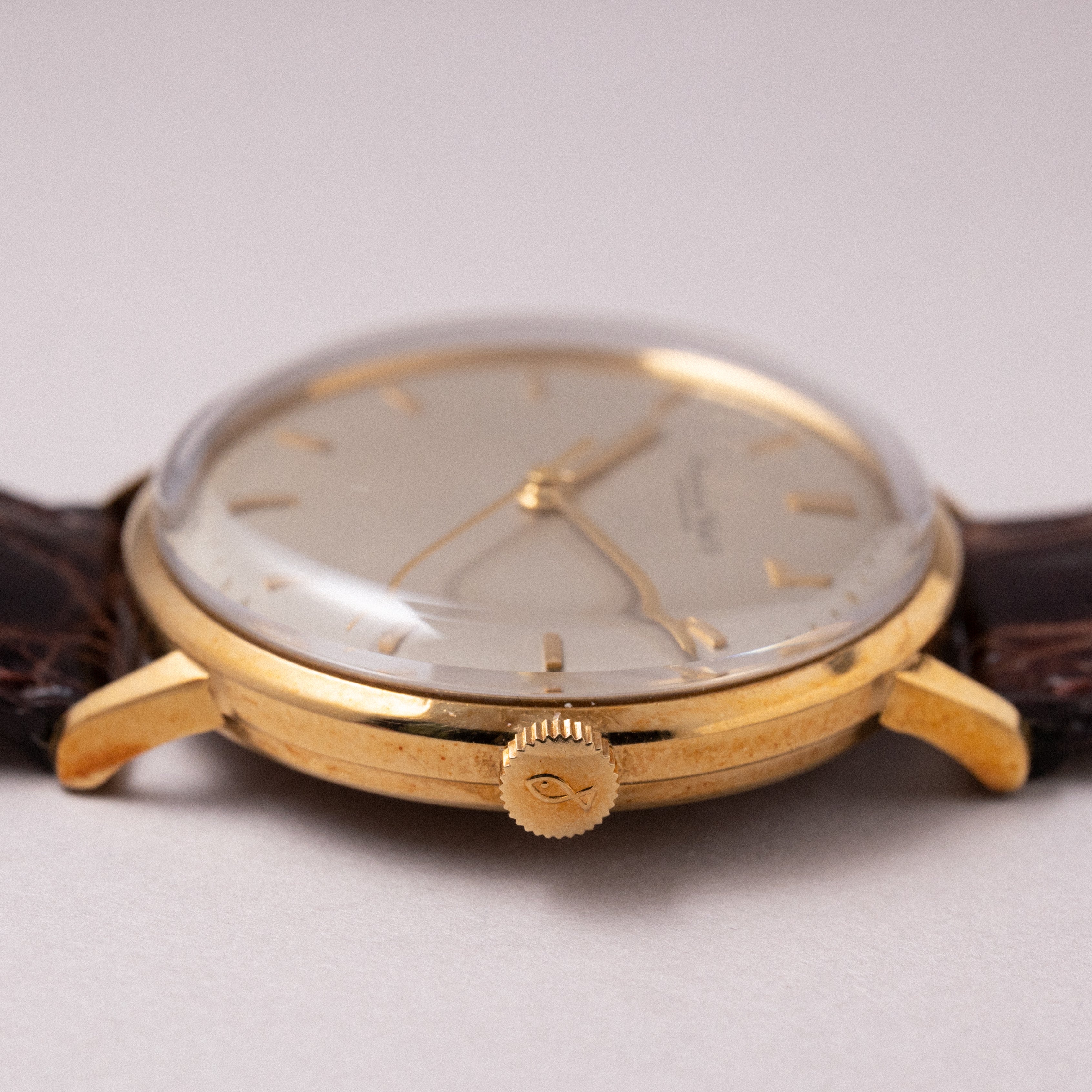 IWC ラウンドケース 1965年出荷 18KYG Cal.401 サービスギャラ付き