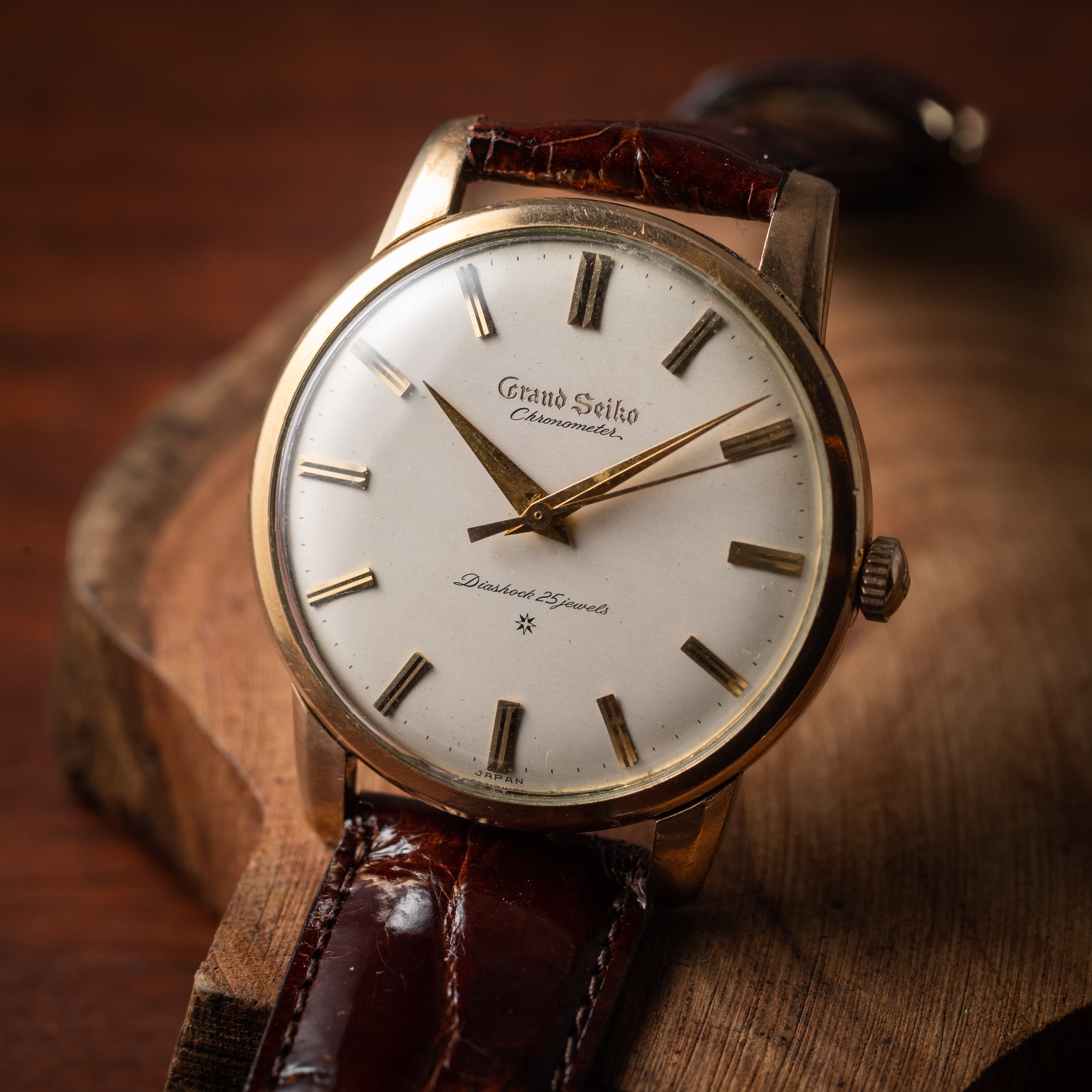 グランドセイコー 1st 1961年製 彫り文字盤
