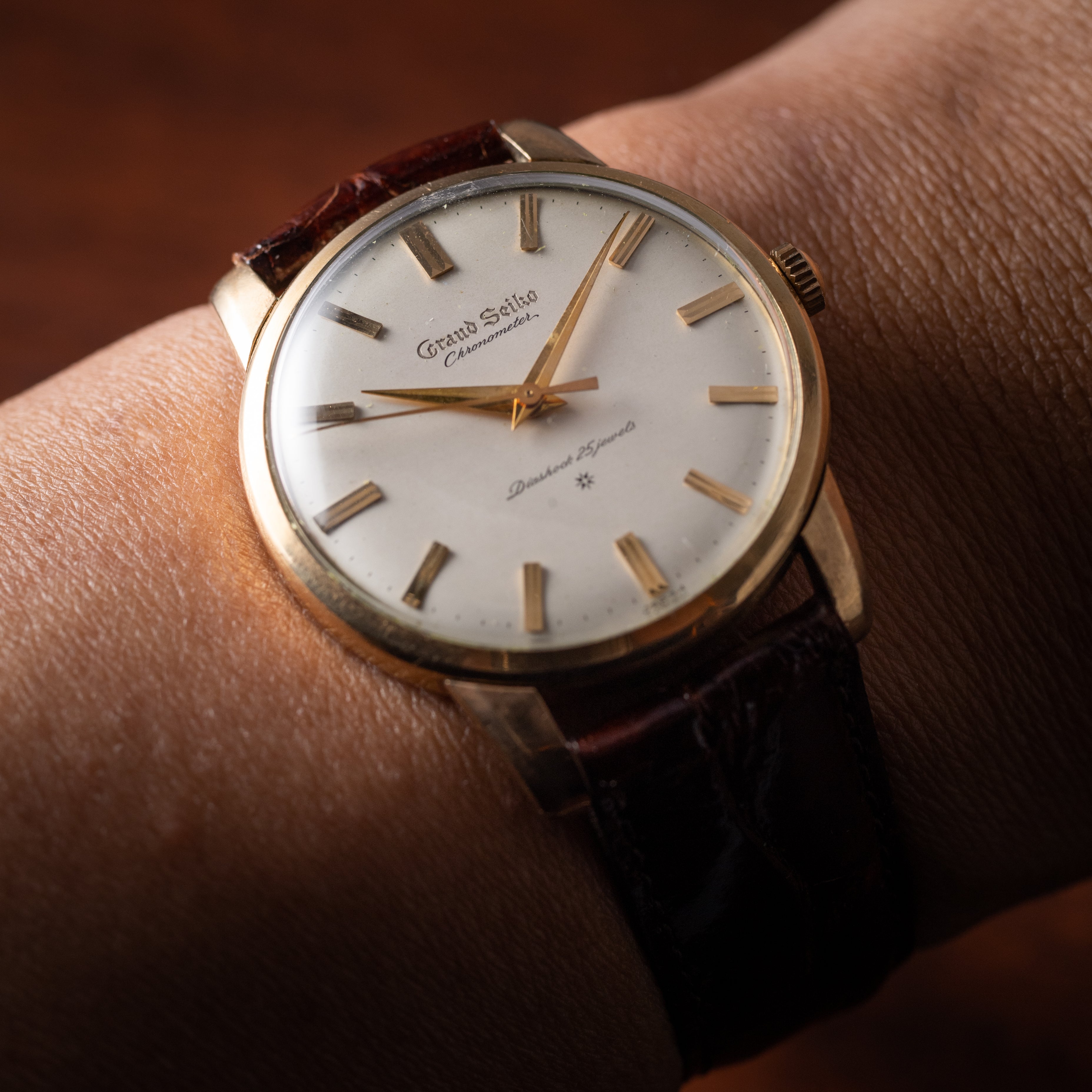 グランドセイコー 1st 1961年製 彫り文字盤
