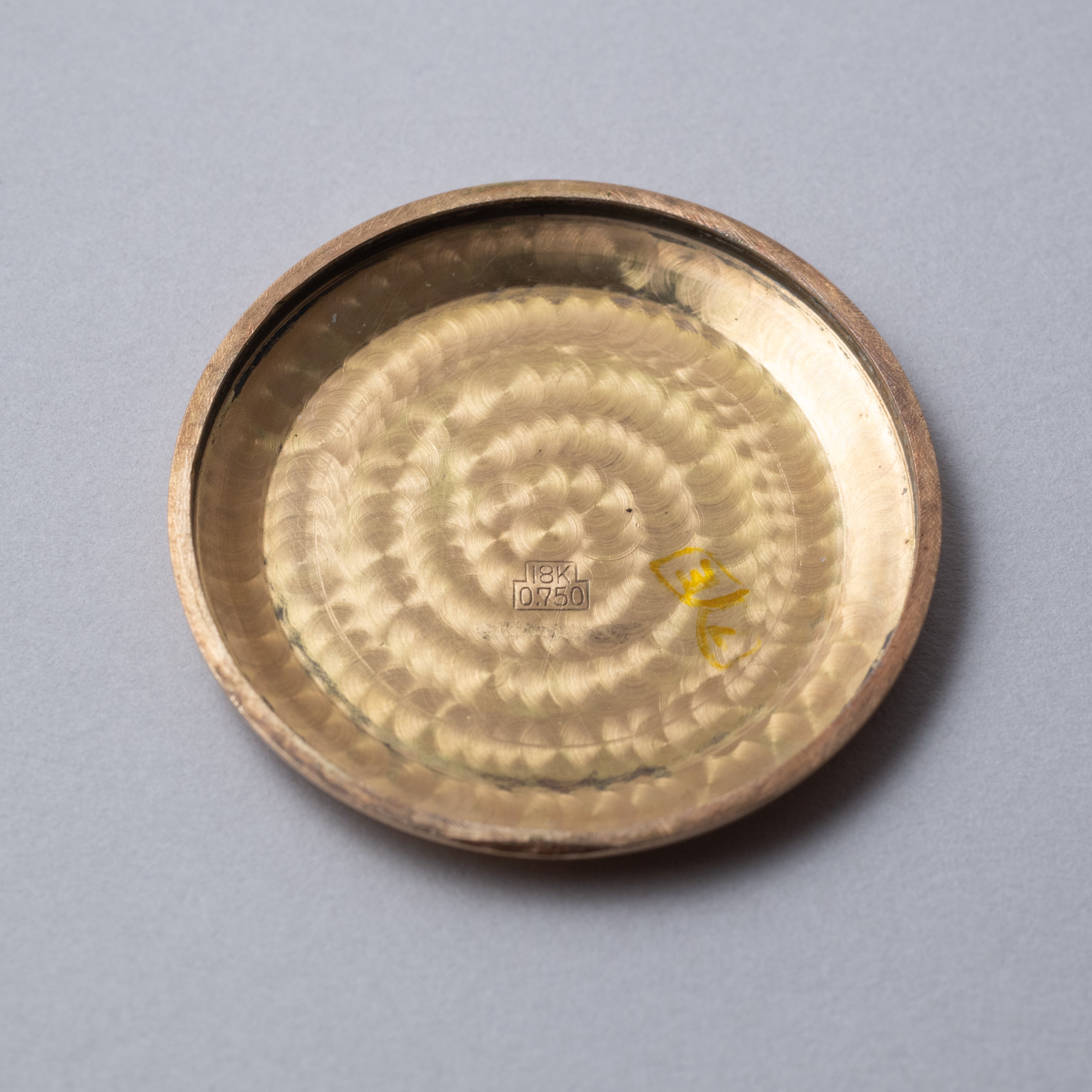 IWC 18金無垢 1967年製 ラウンドケース Cal.854