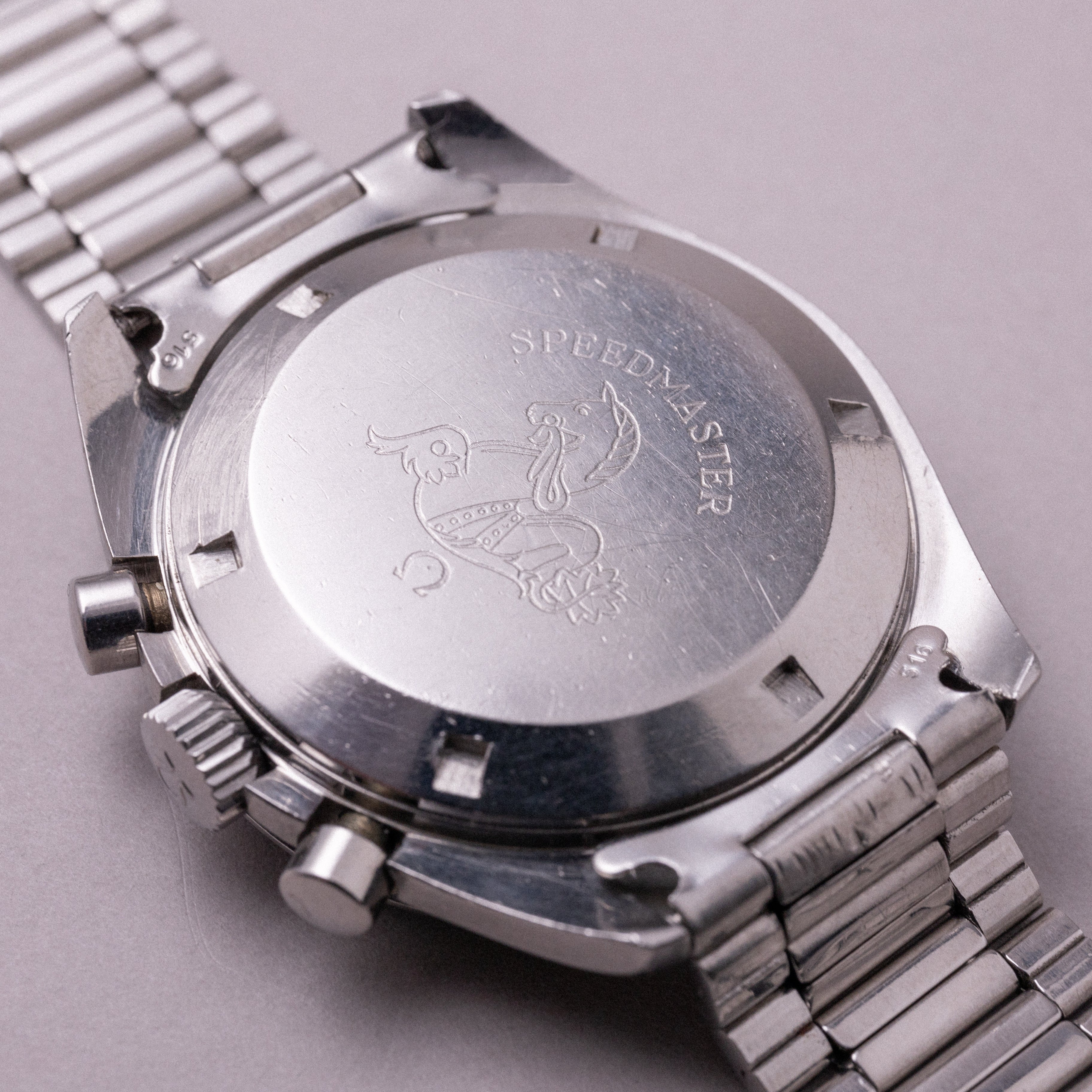 オメガ 1967年製 スピードマスター プロフェッショナル 4th 純正キャタピラブレス付き