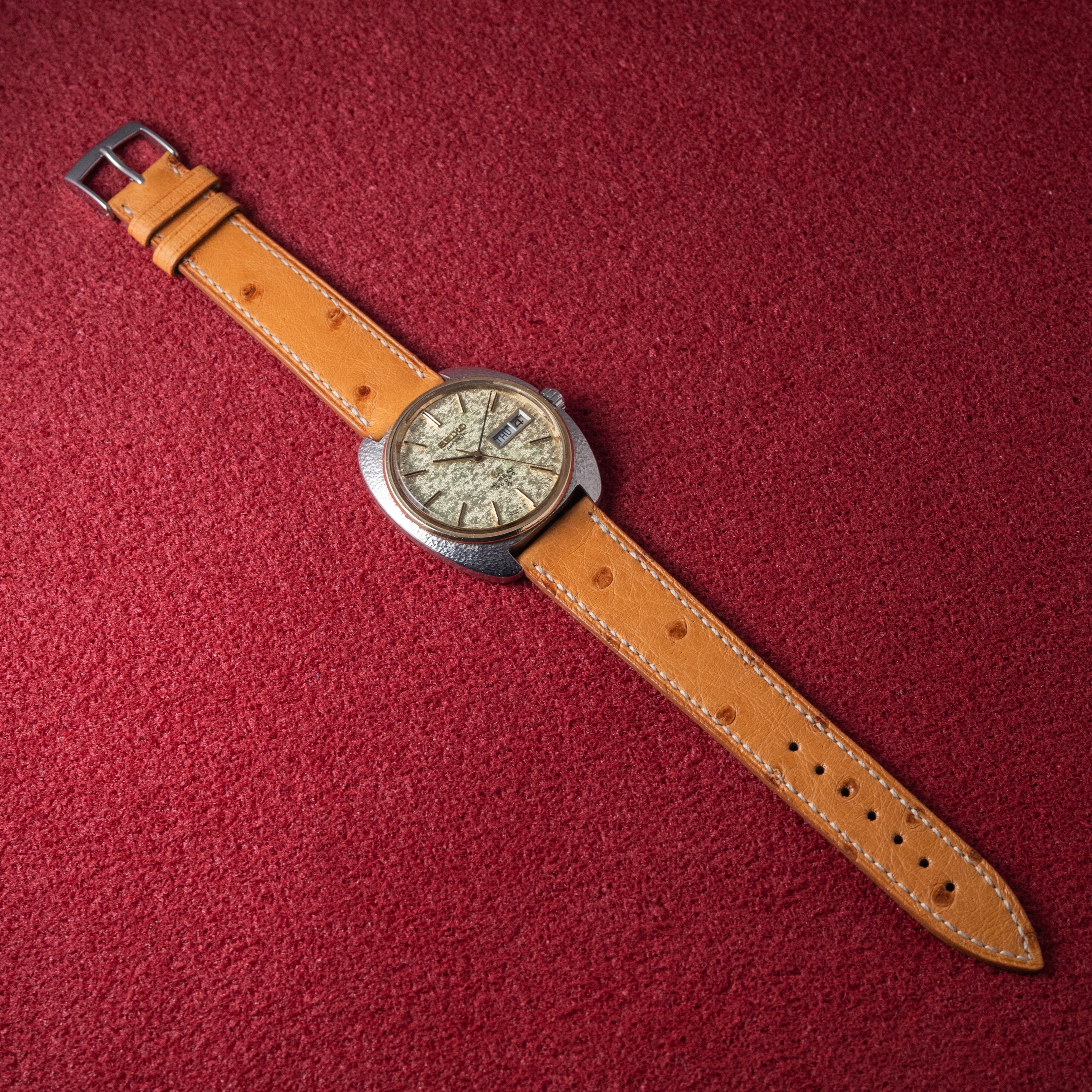 グランドセイコー 1969年製 61GS コンビ スターライト文字盤 槌目ケース