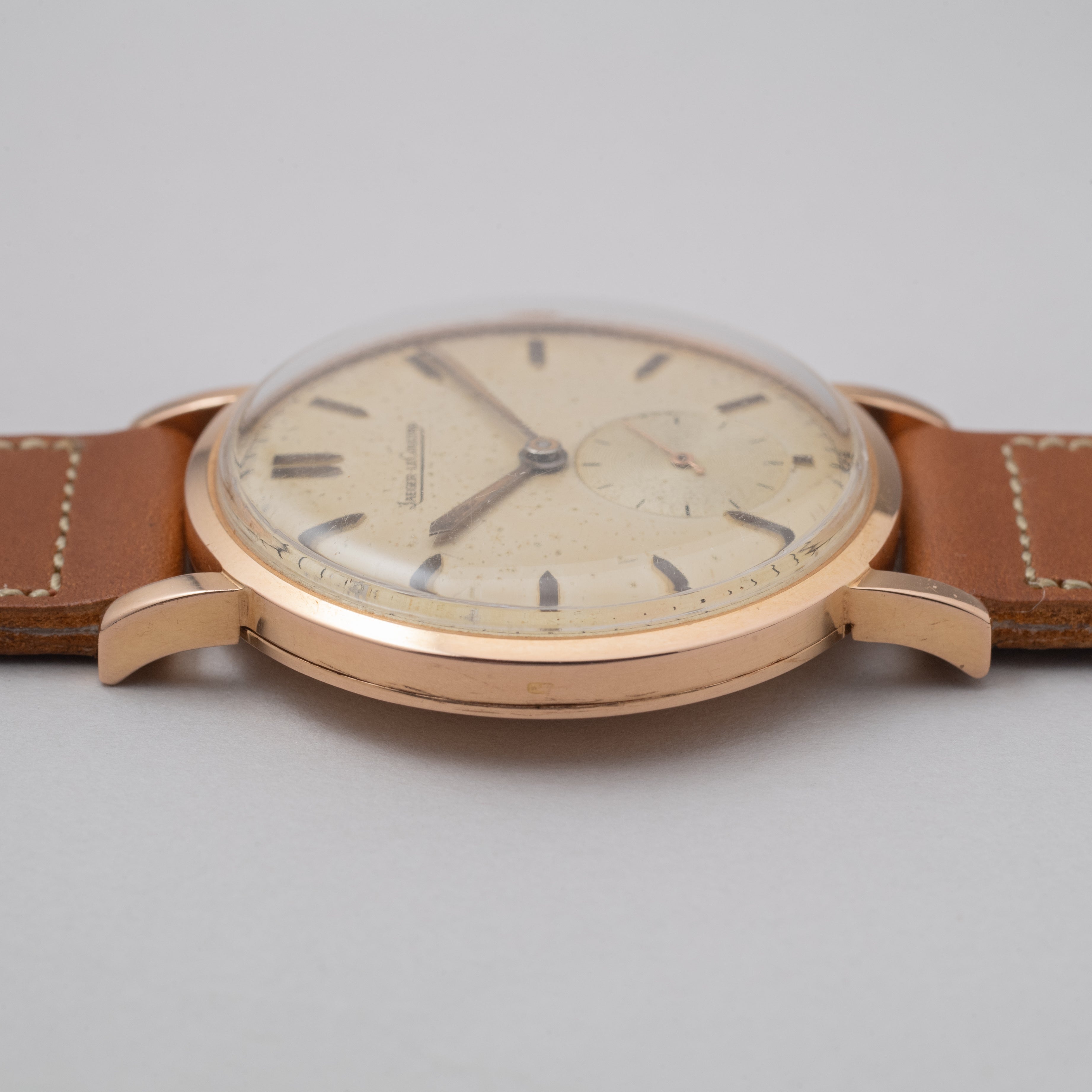 ジャガールクルト 18KPGラウンドケース 1940年代製 スモールセコンドCal. P440/3C