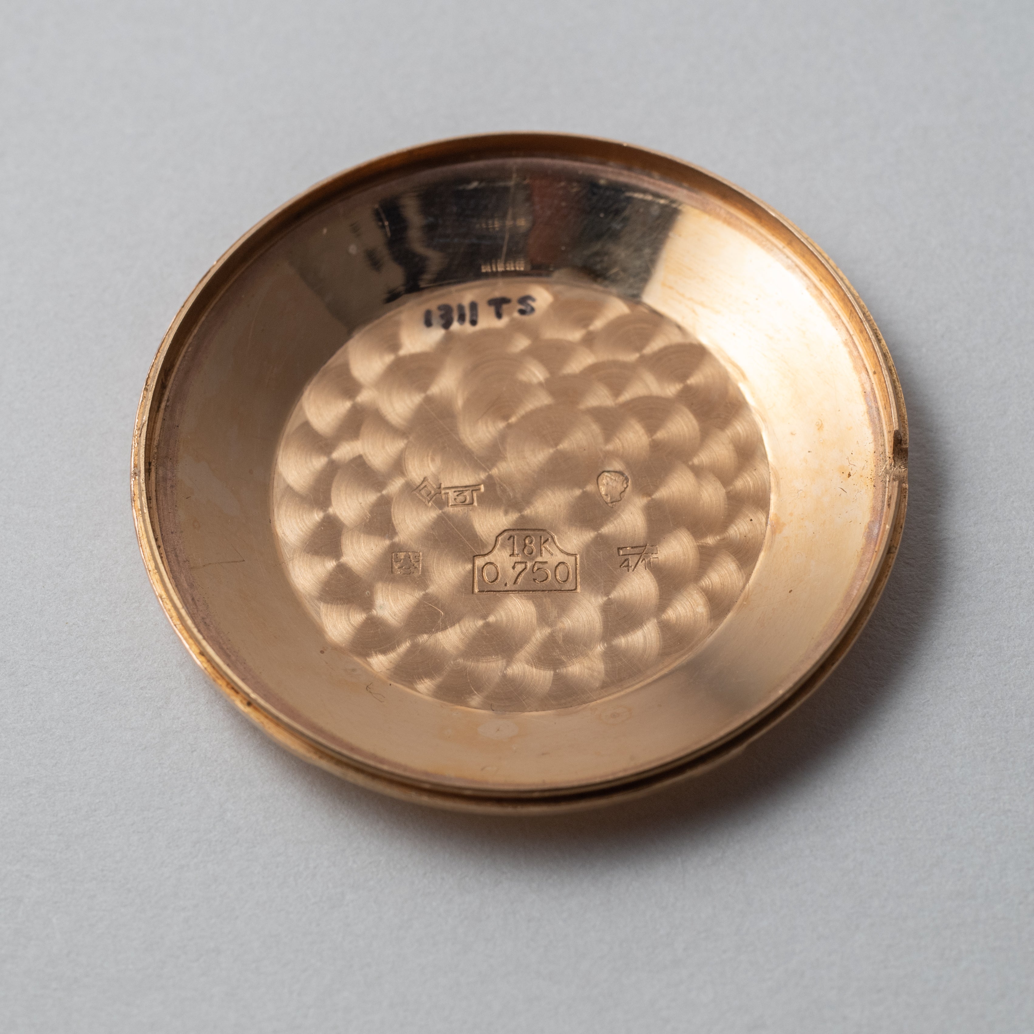 ジャガールクルト 18KPGラウンドケース 1940年代製 スモールセコンドCal. P440/3C