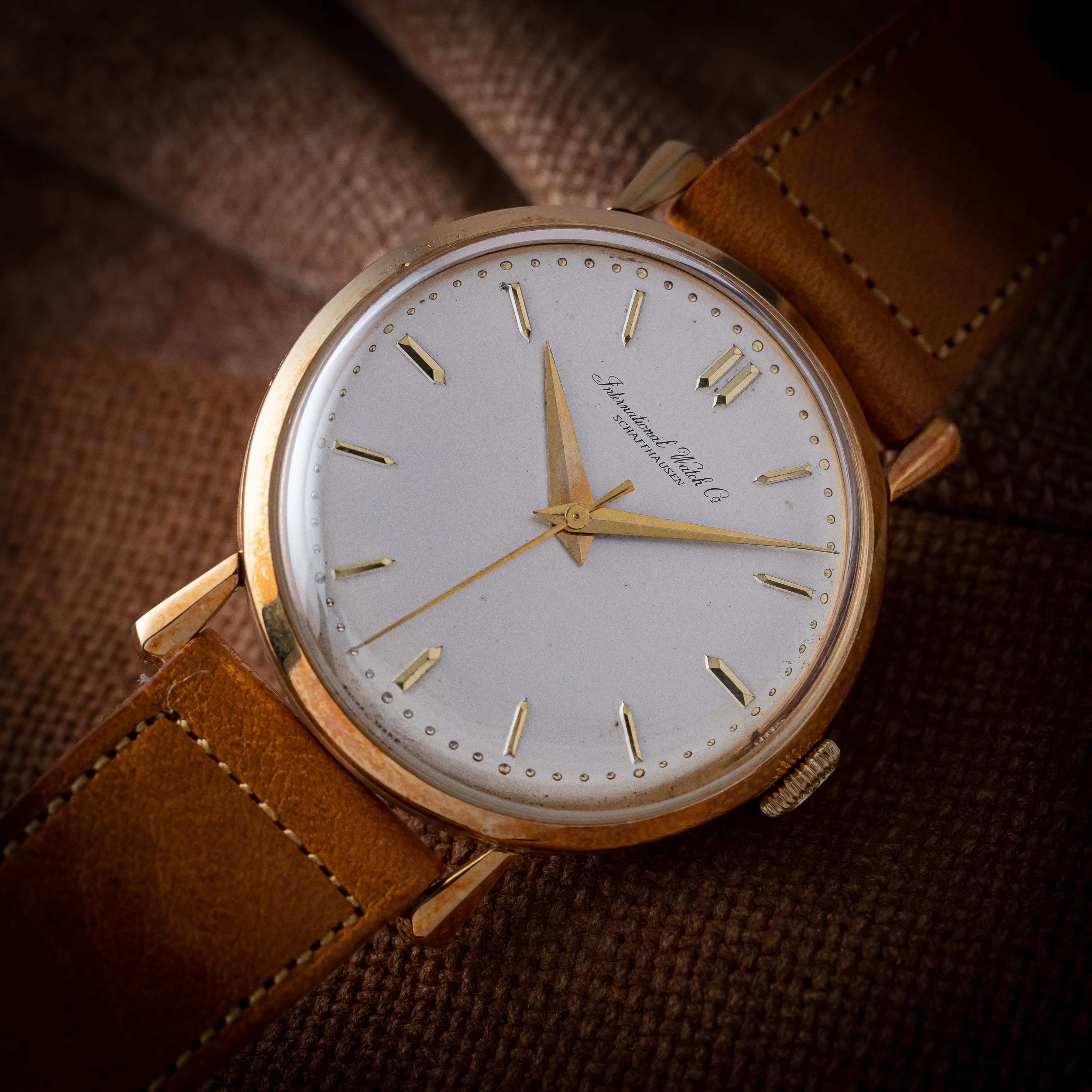 IWC 18金無垢ケース Cal.89 1957年製 手巻き