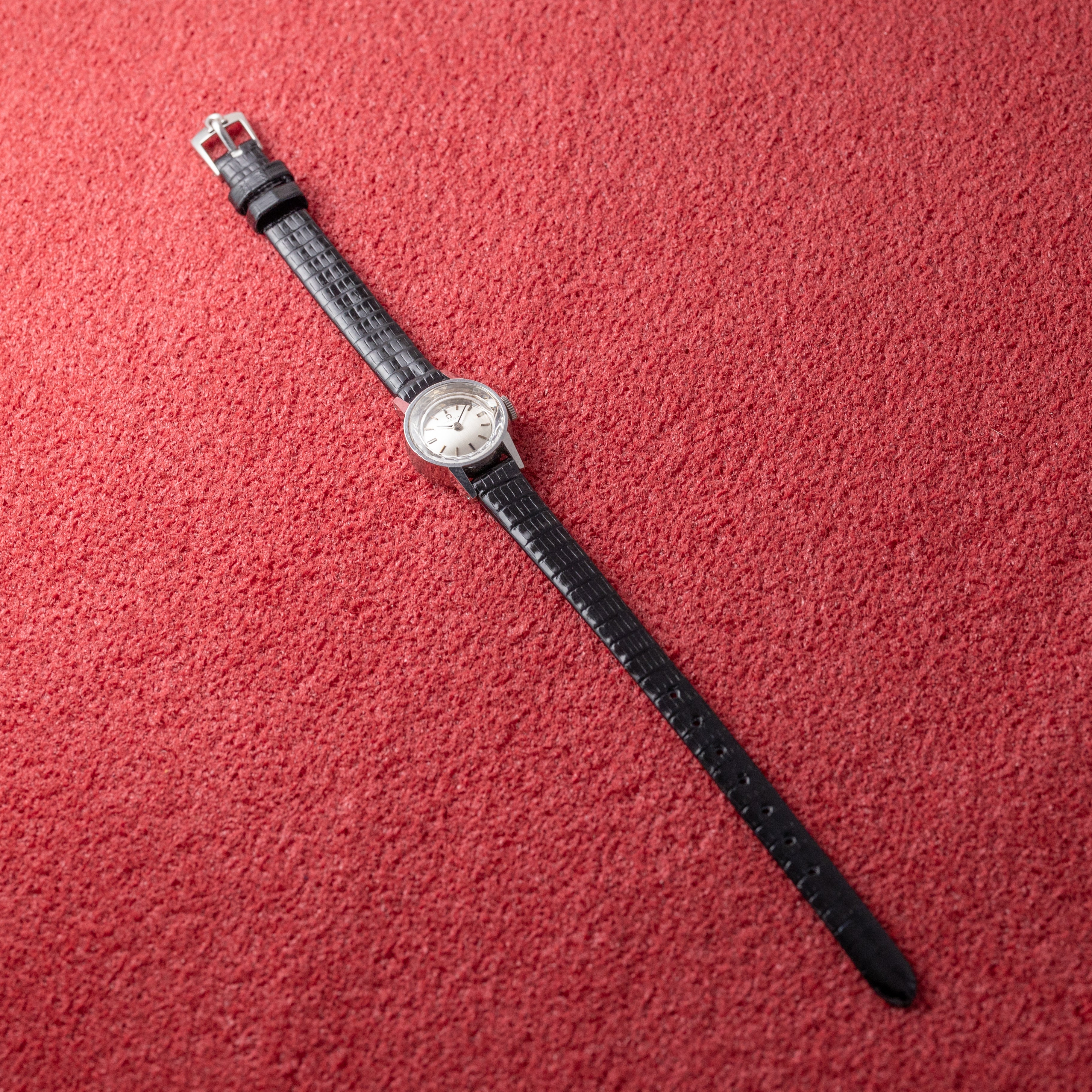 オメガ レディース ラウンド 1963年製  手巻 カットガラス 純正尾錠