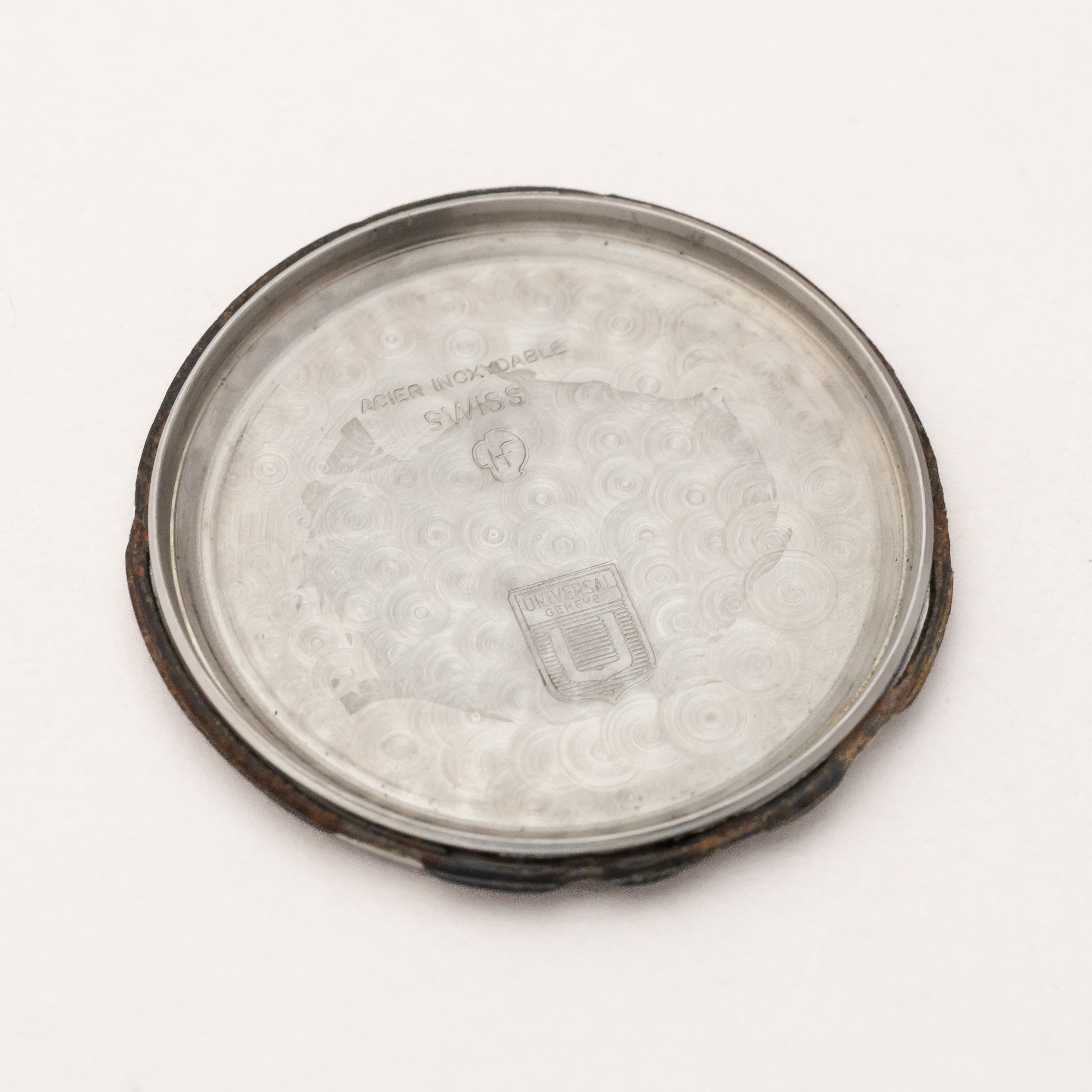 ユニバーサルジュネーブ ポールルーターデイト 1960年代製 ジェンタデザイン 金張り