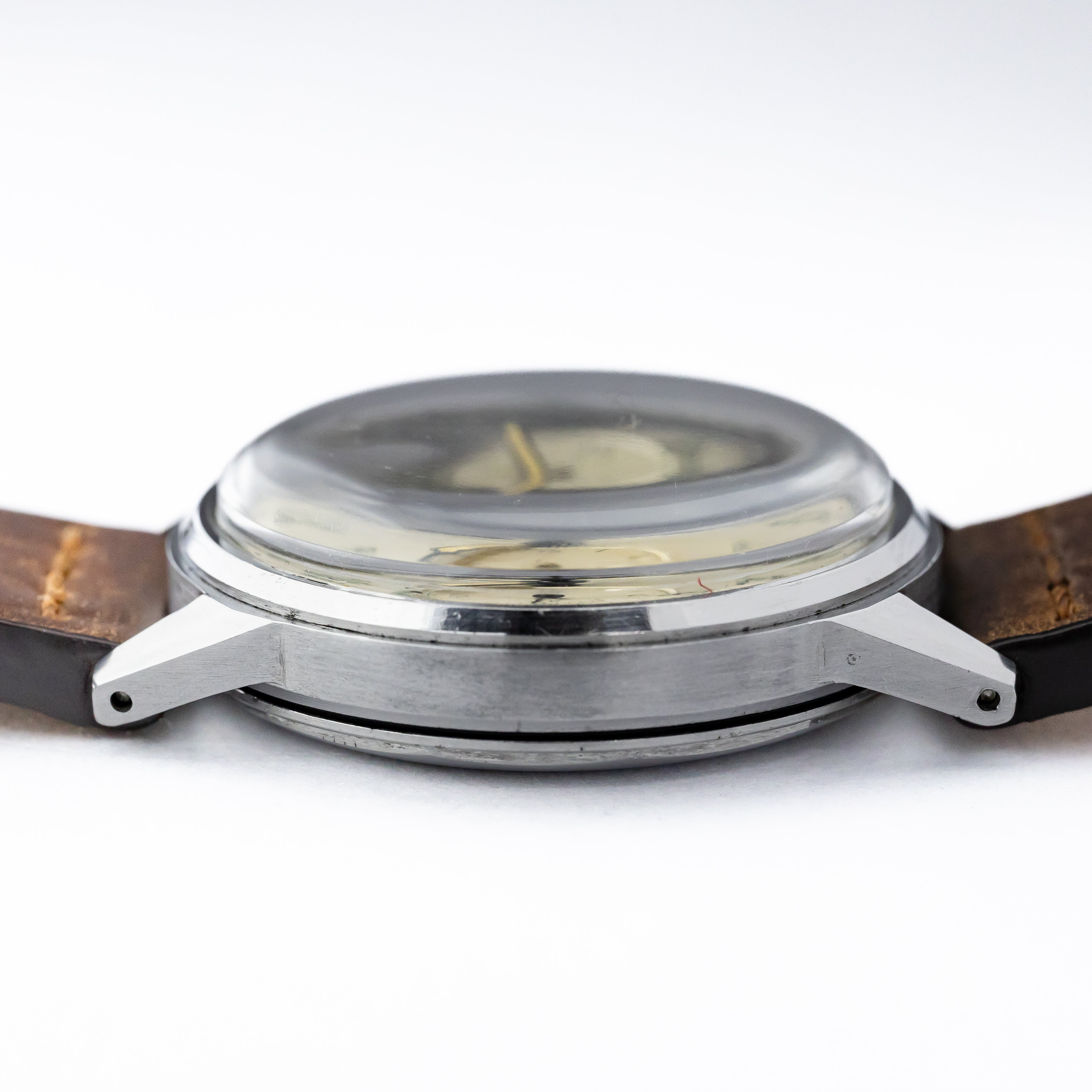 ホイヤー ビッグアイ 手巻き クロノグラフ 1940年代