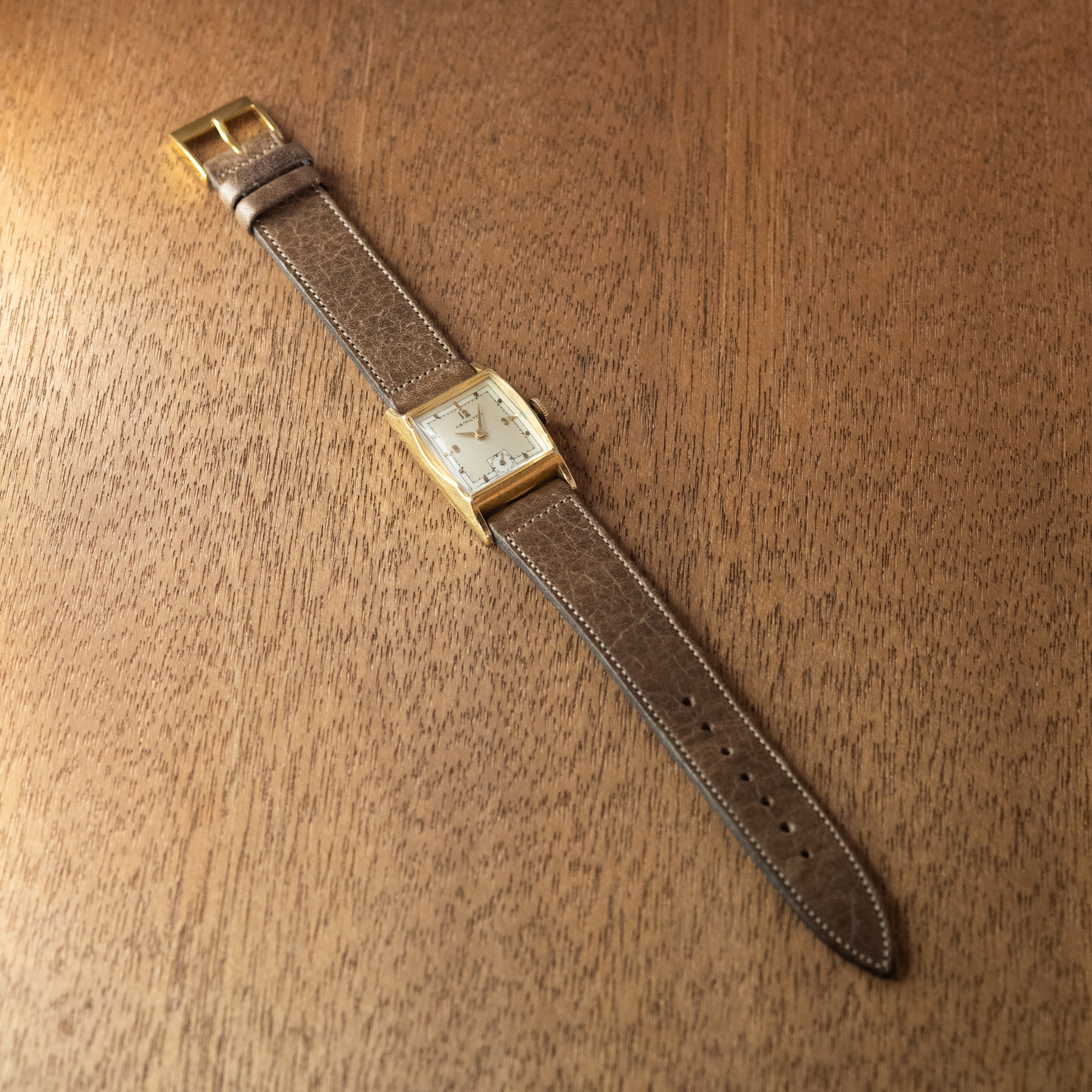 ハミルトン レクタンギュラー 角金 手巻き 1940年代