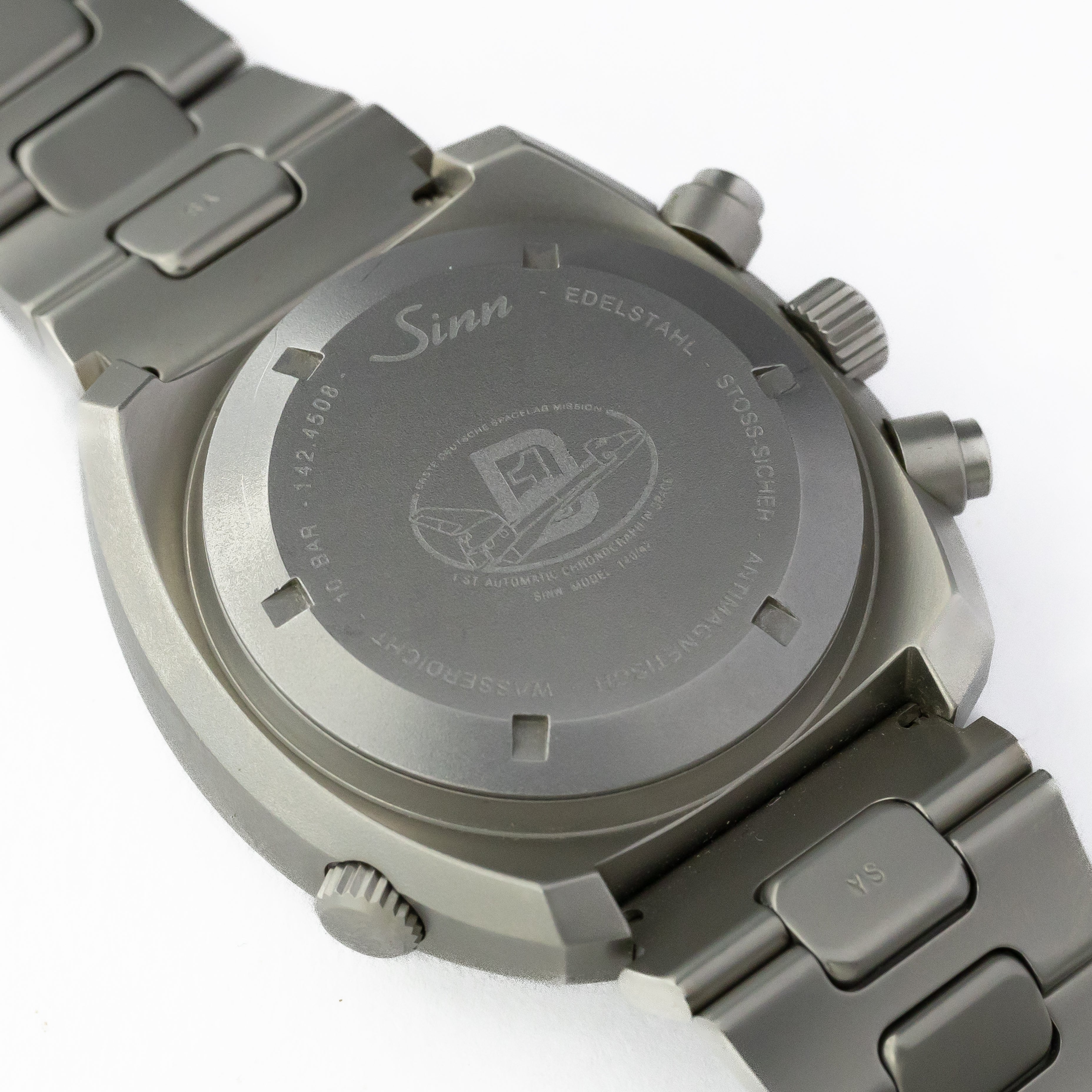 ジン 140/42D1 レマニア5100搭載自動巻きクロノグラフ 純正ブレス ドイツ語曜日 箱付き