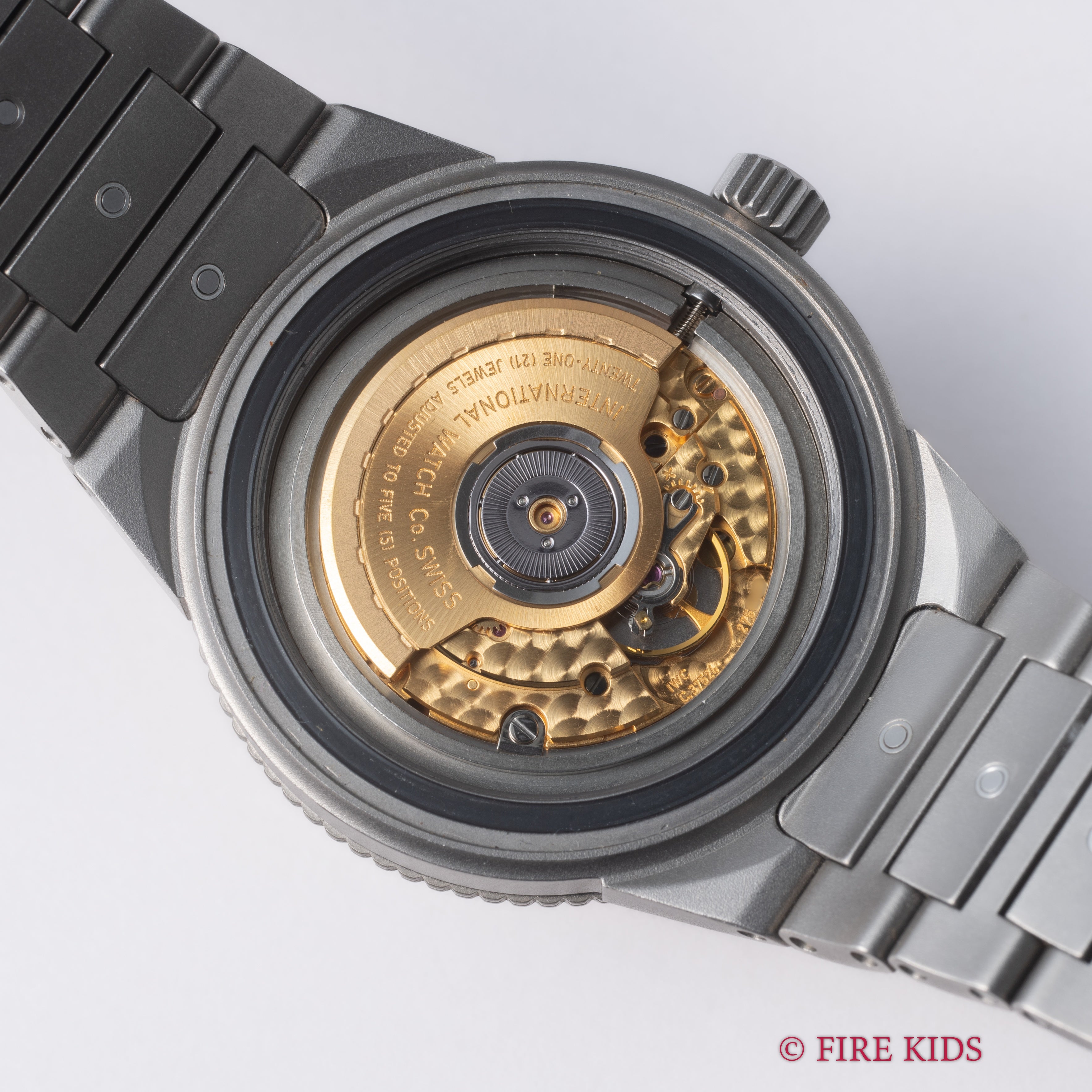 IWC 2000年製（平成12年製） アクアタイマー 2000m防水 チタン オールトリチウム 純正ブレス