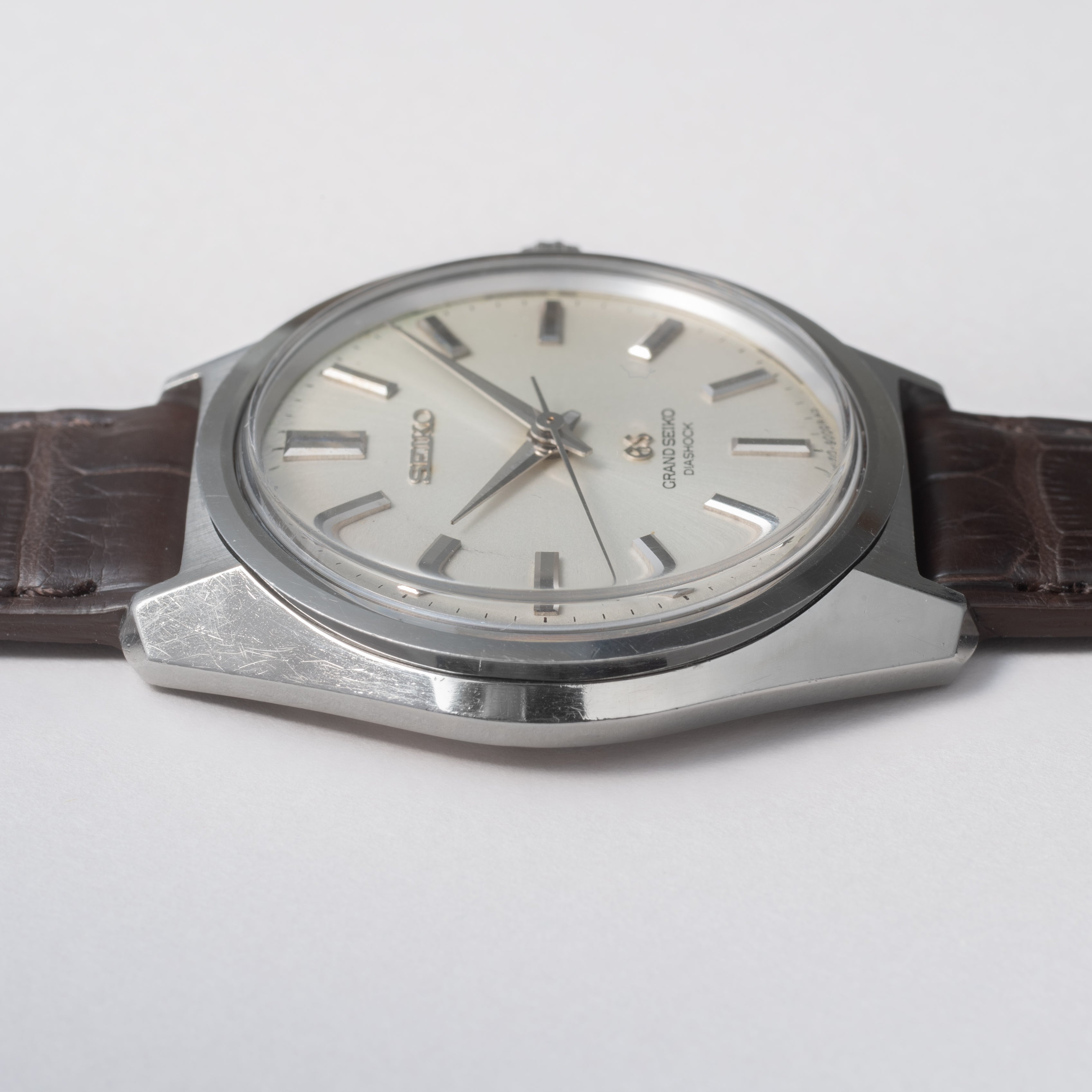 輸入時計総合カタログ　1966年製 グランドセイコー 44GS 1966年製 Ref.4420-9000 箱付き